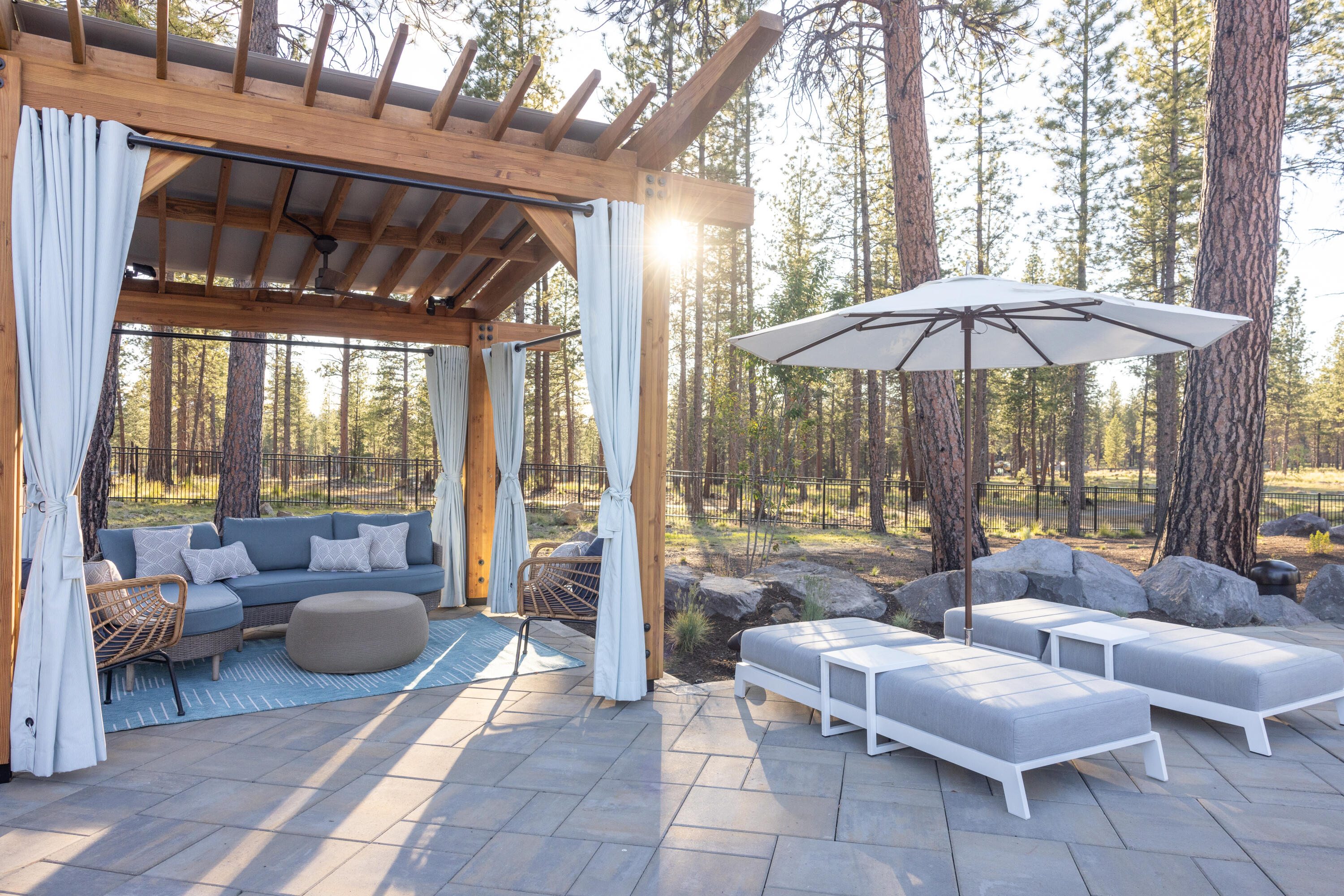56396 Mirror Rock Loop Unit: 342