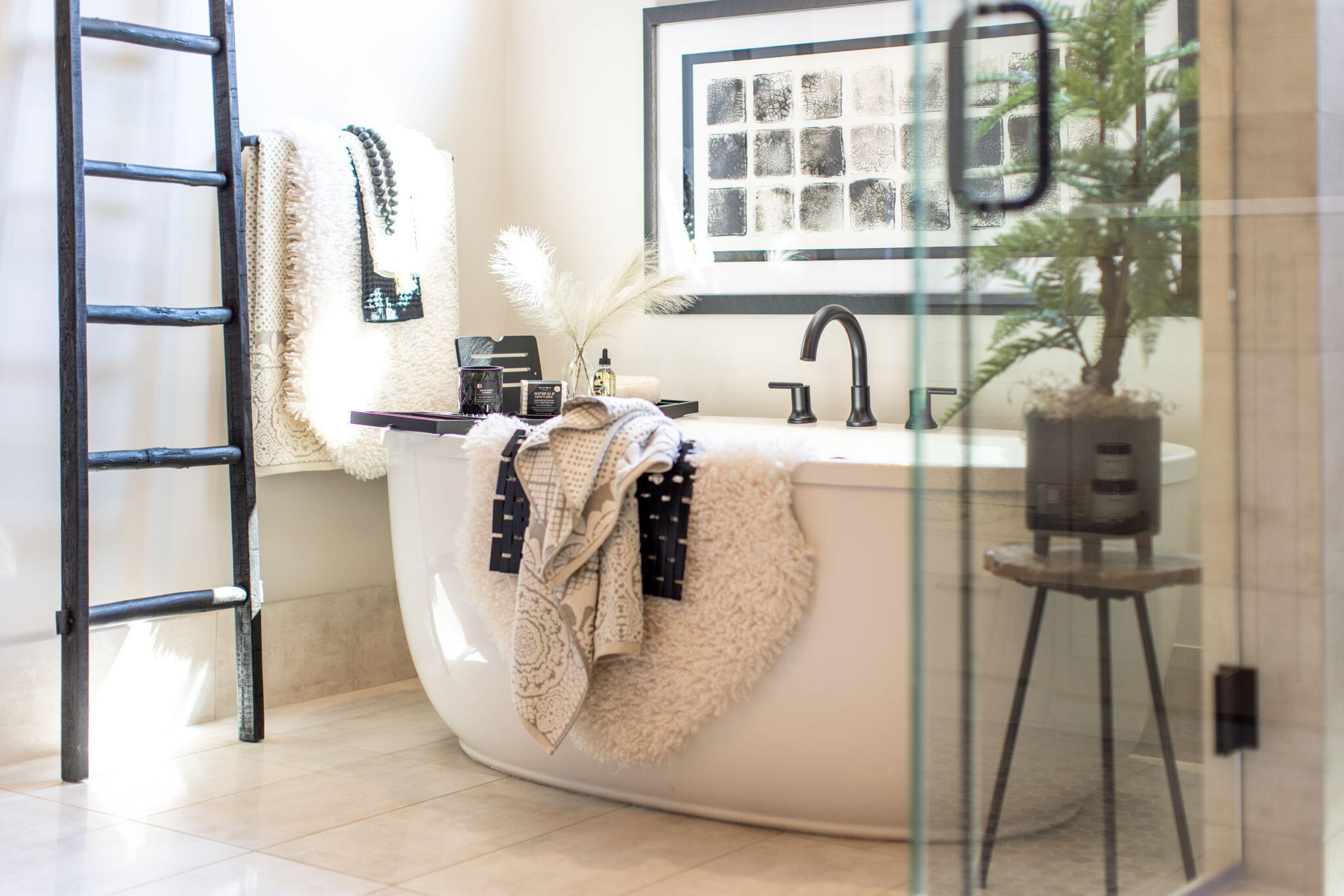 56396 Mirror Rock Loop Unit: 342