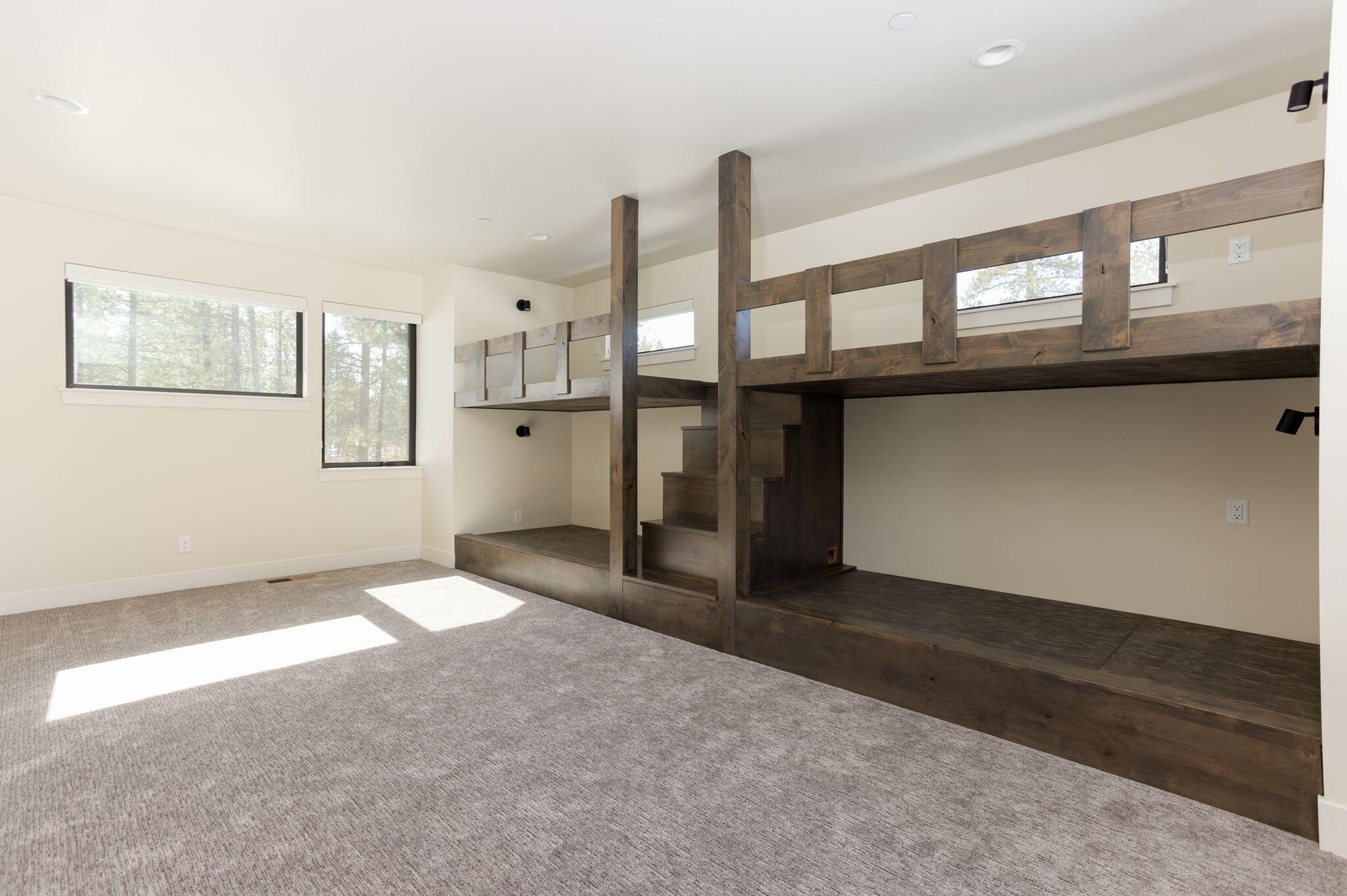 18197 Forestbrook Loop Unit: 19