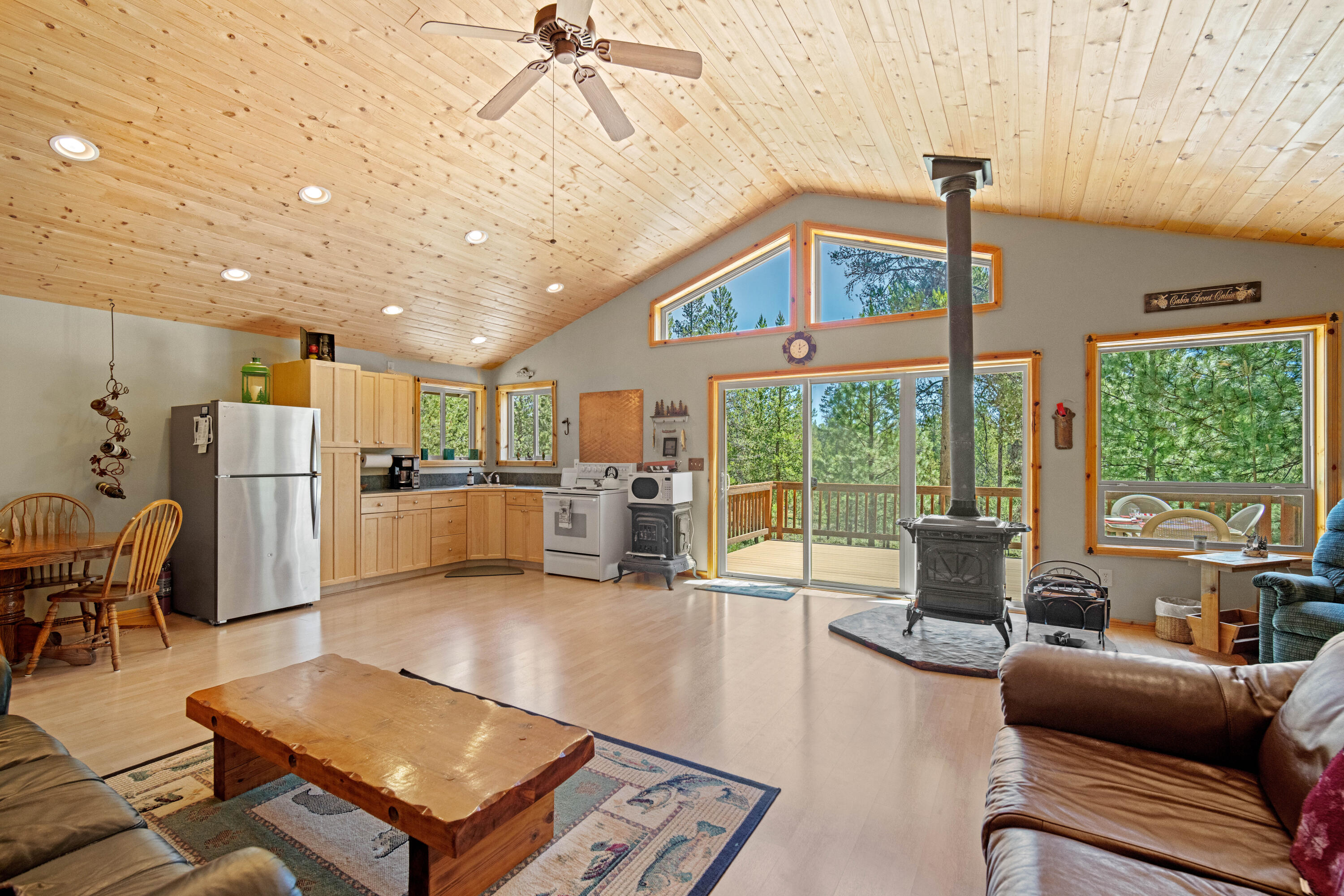 15150 Yellow Pine Loop