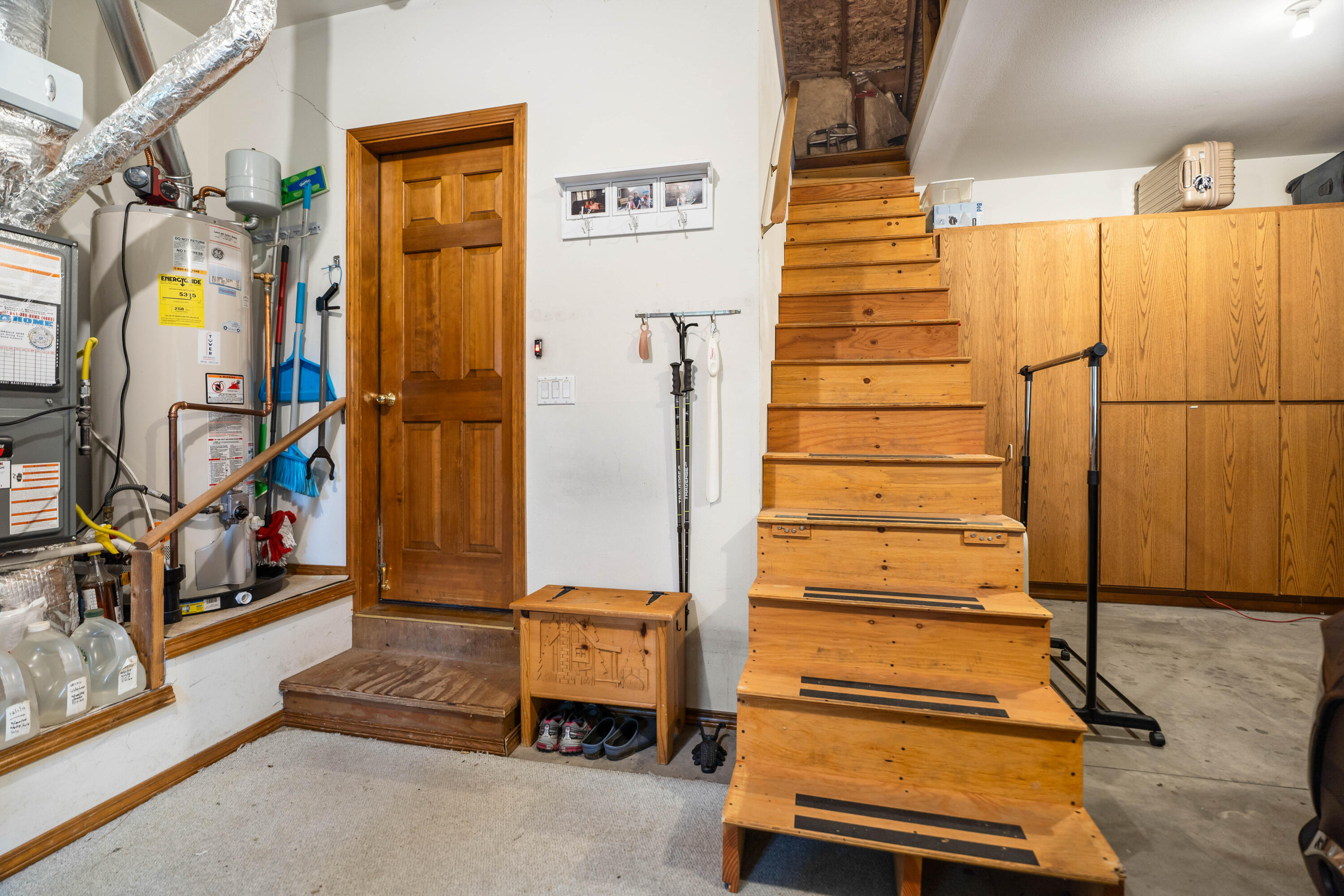 60724 Willow Creek Loop