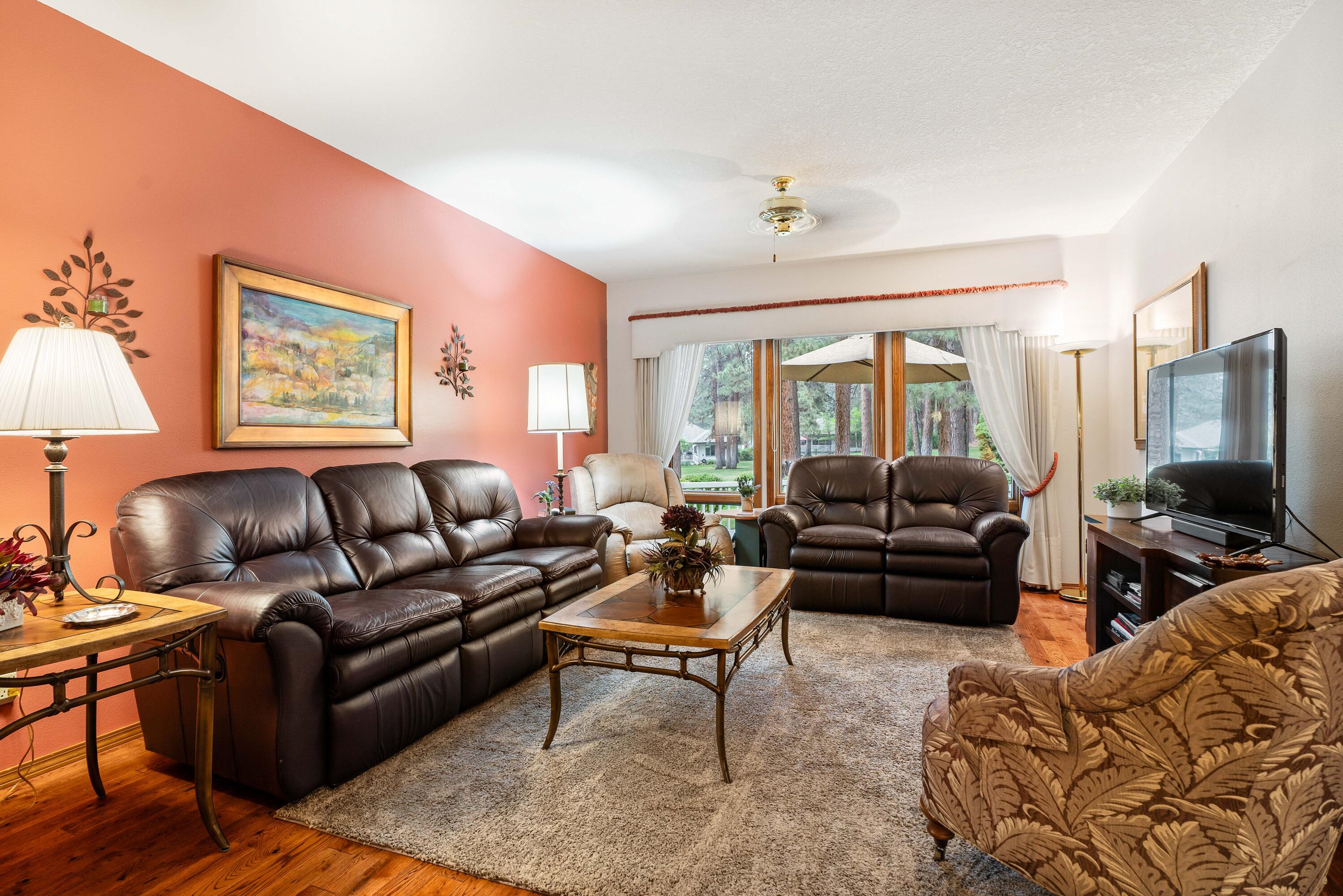 60724 Willow Creek Loop