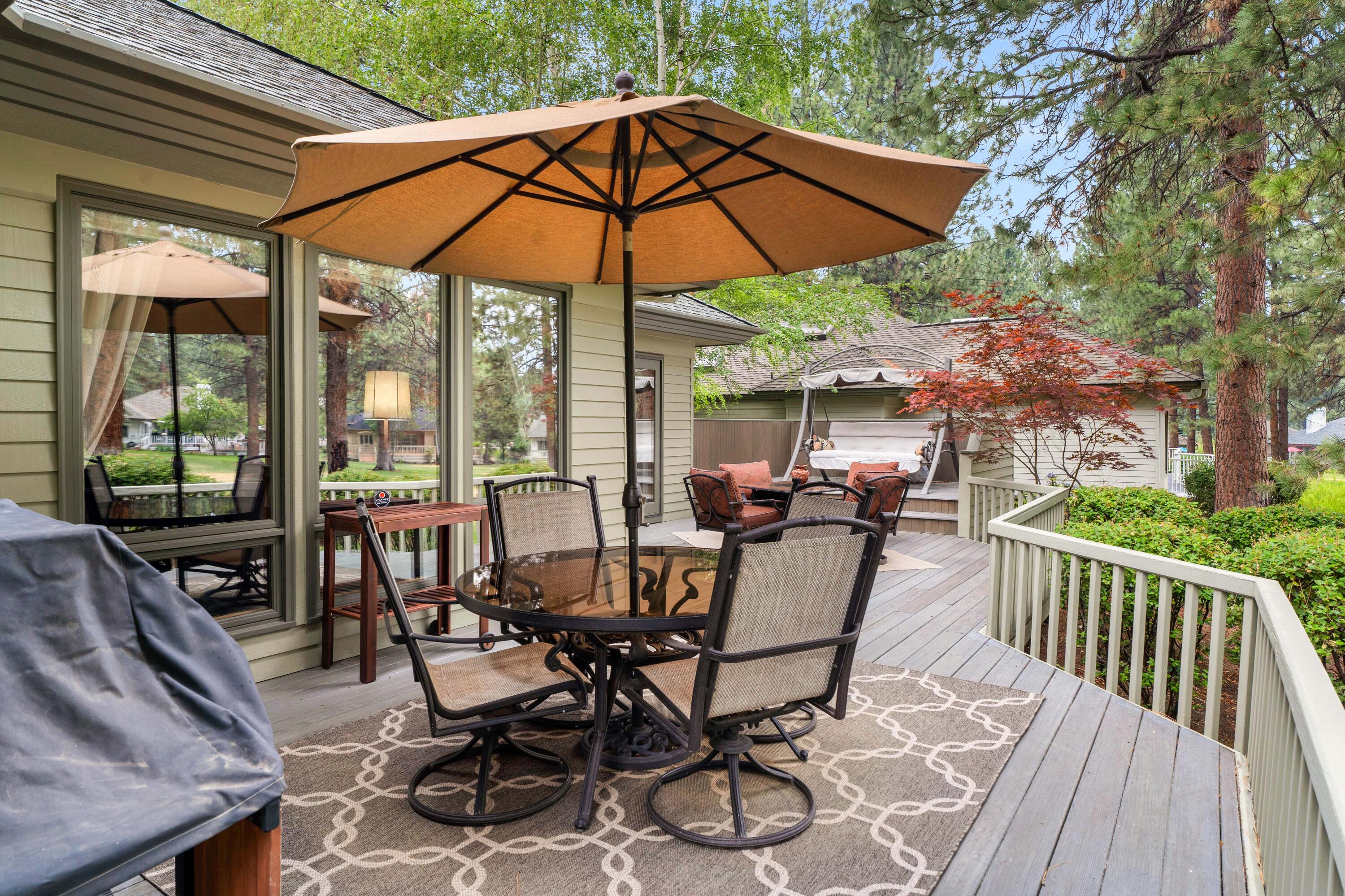 60724 Willow Creek Loop