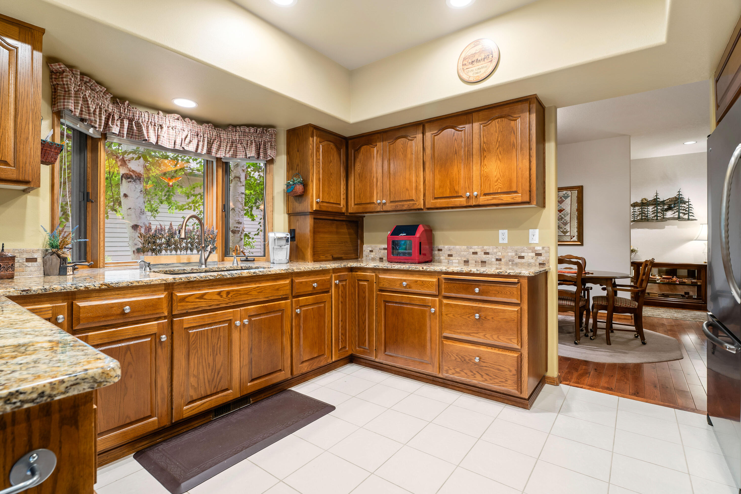 60724 Willow Creek Loop