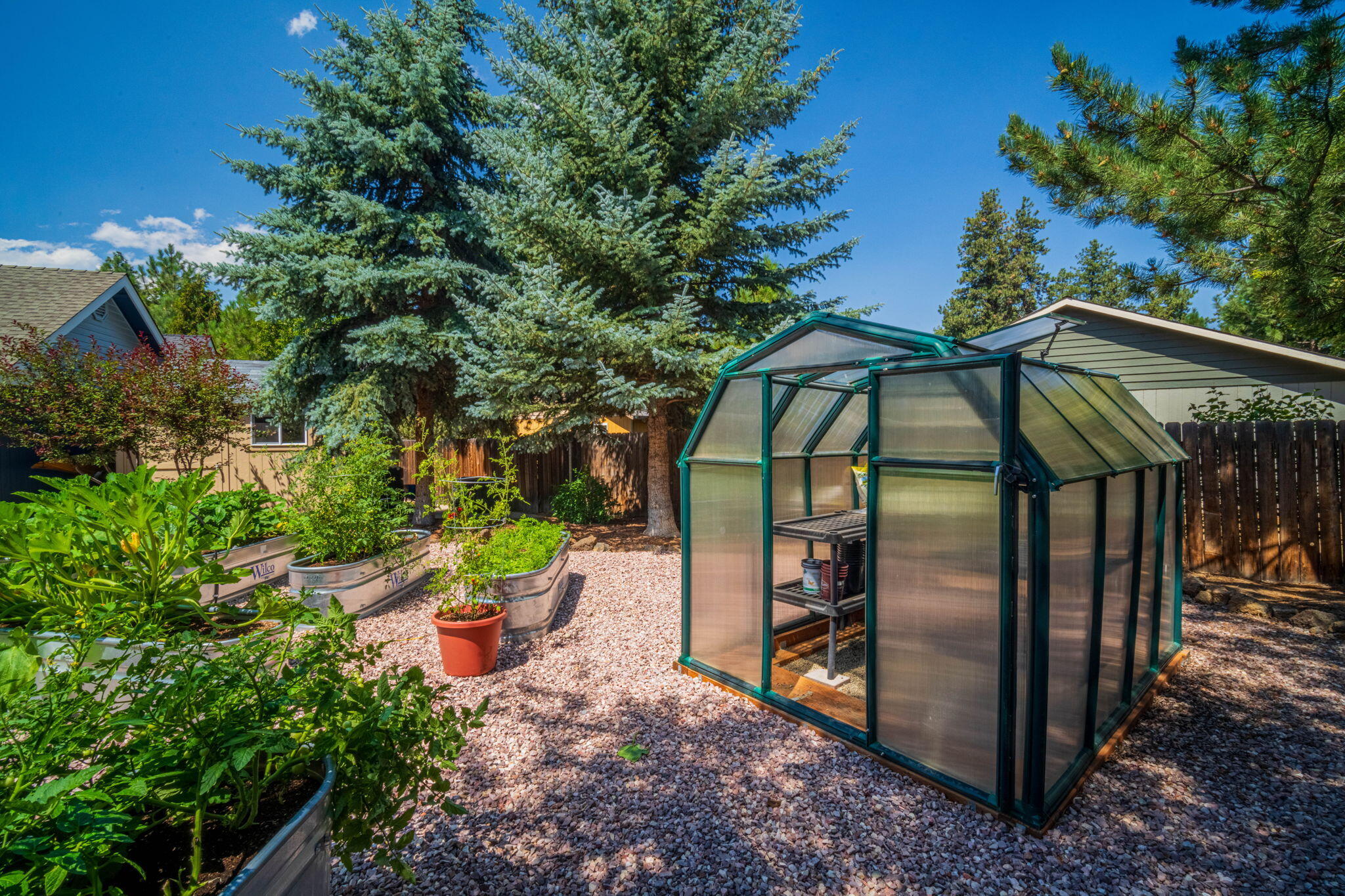 443 SW Hillwood Court