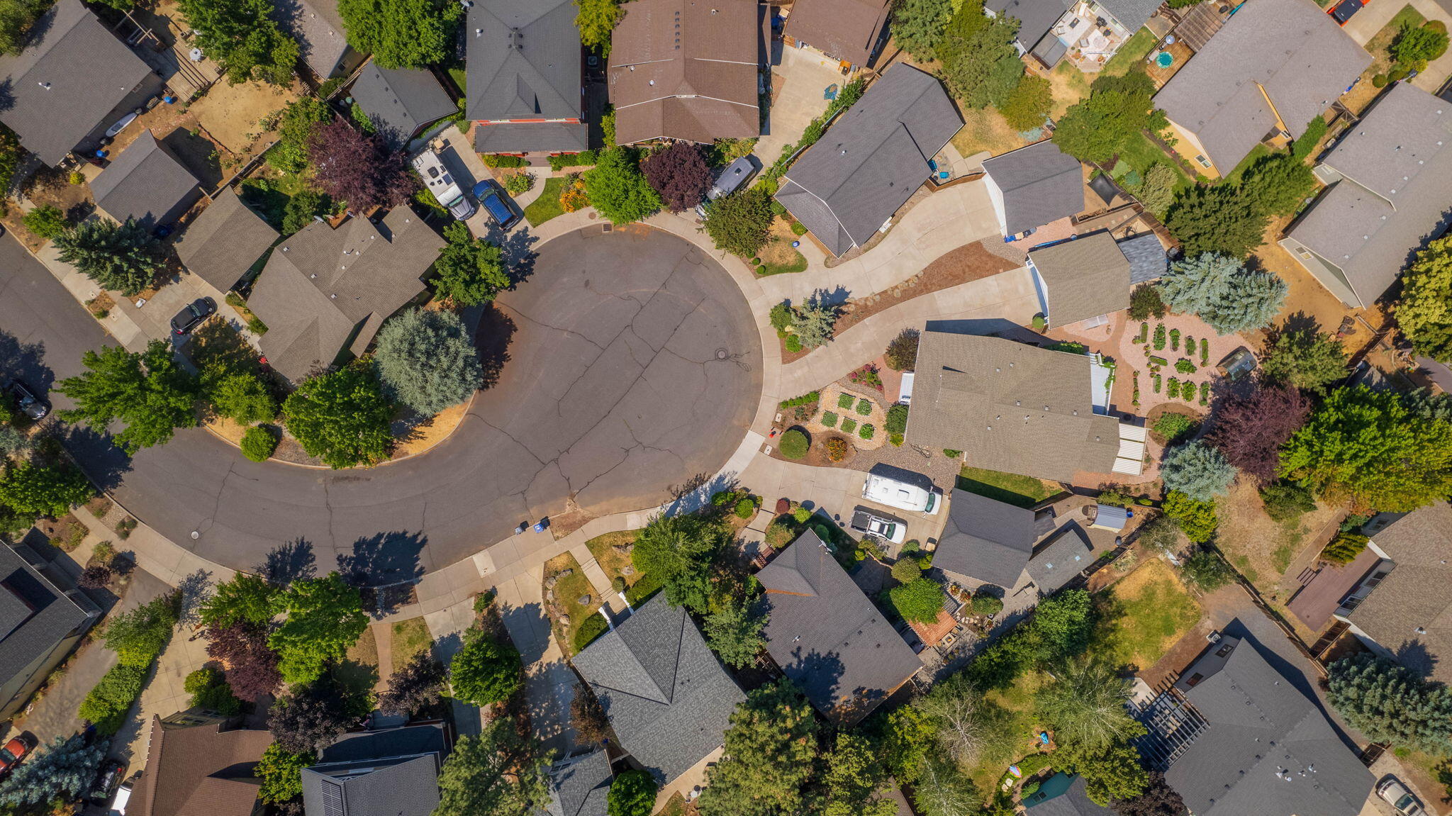 443 SW Hillwood Court