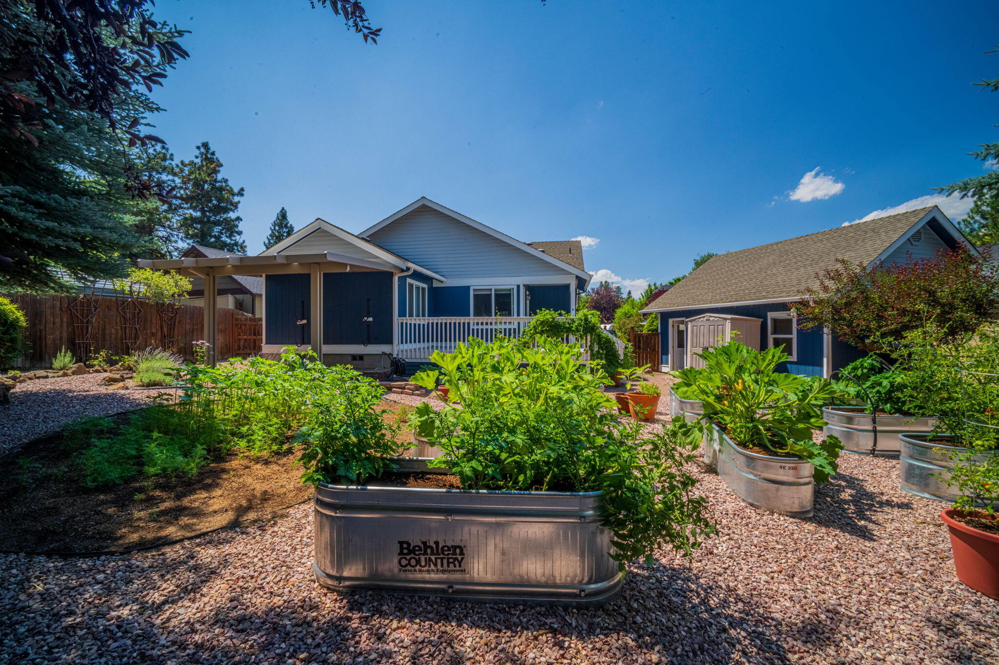 443 SW Hillwood Court