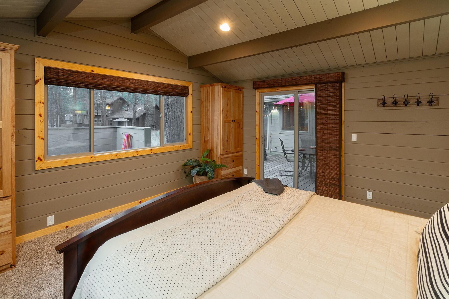 57400 Quartz Mountain Lane