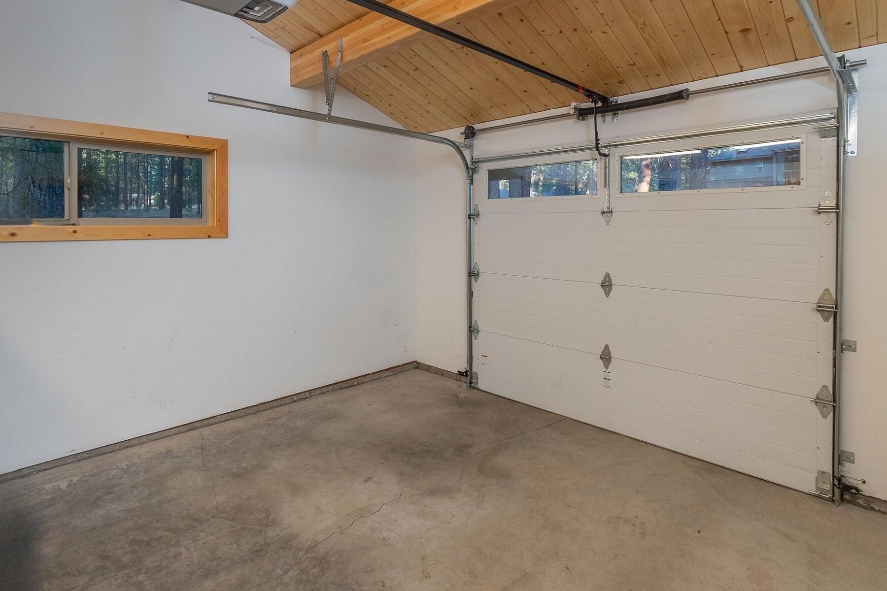 57400 Quartz Mountain Lane