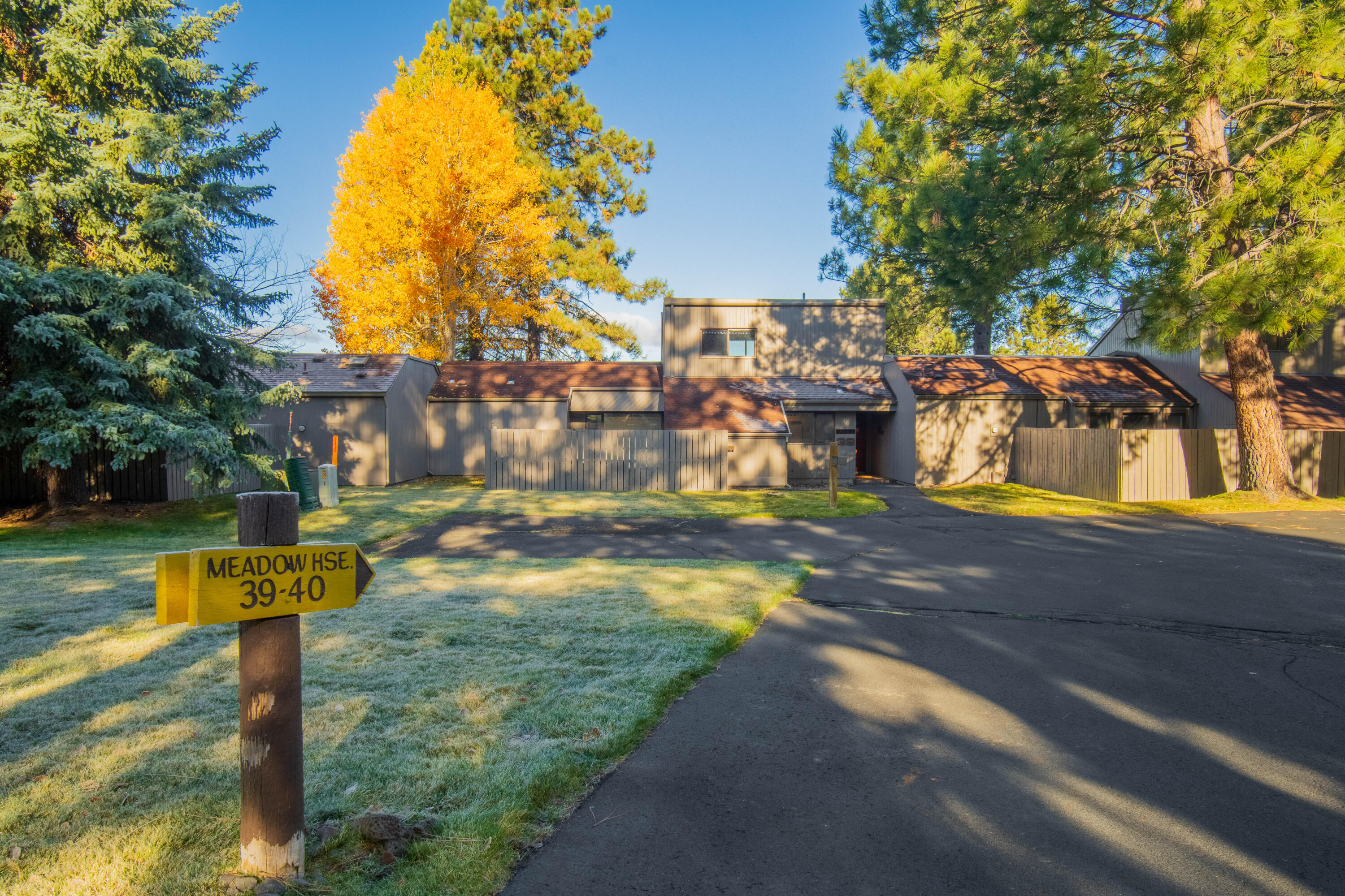 57239 Island Road Unit: 39