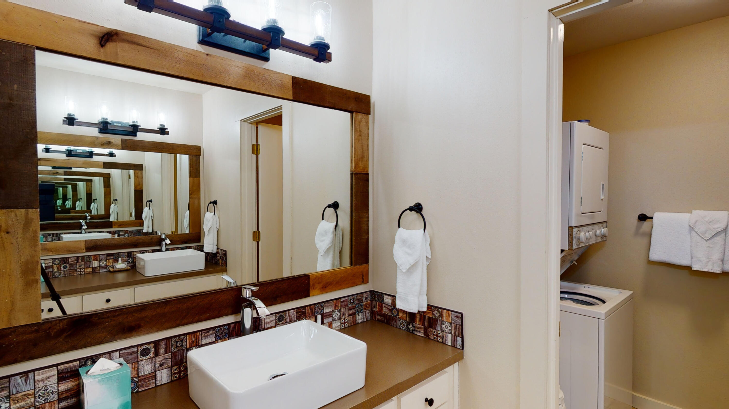 57113 Brassie Lane, 22