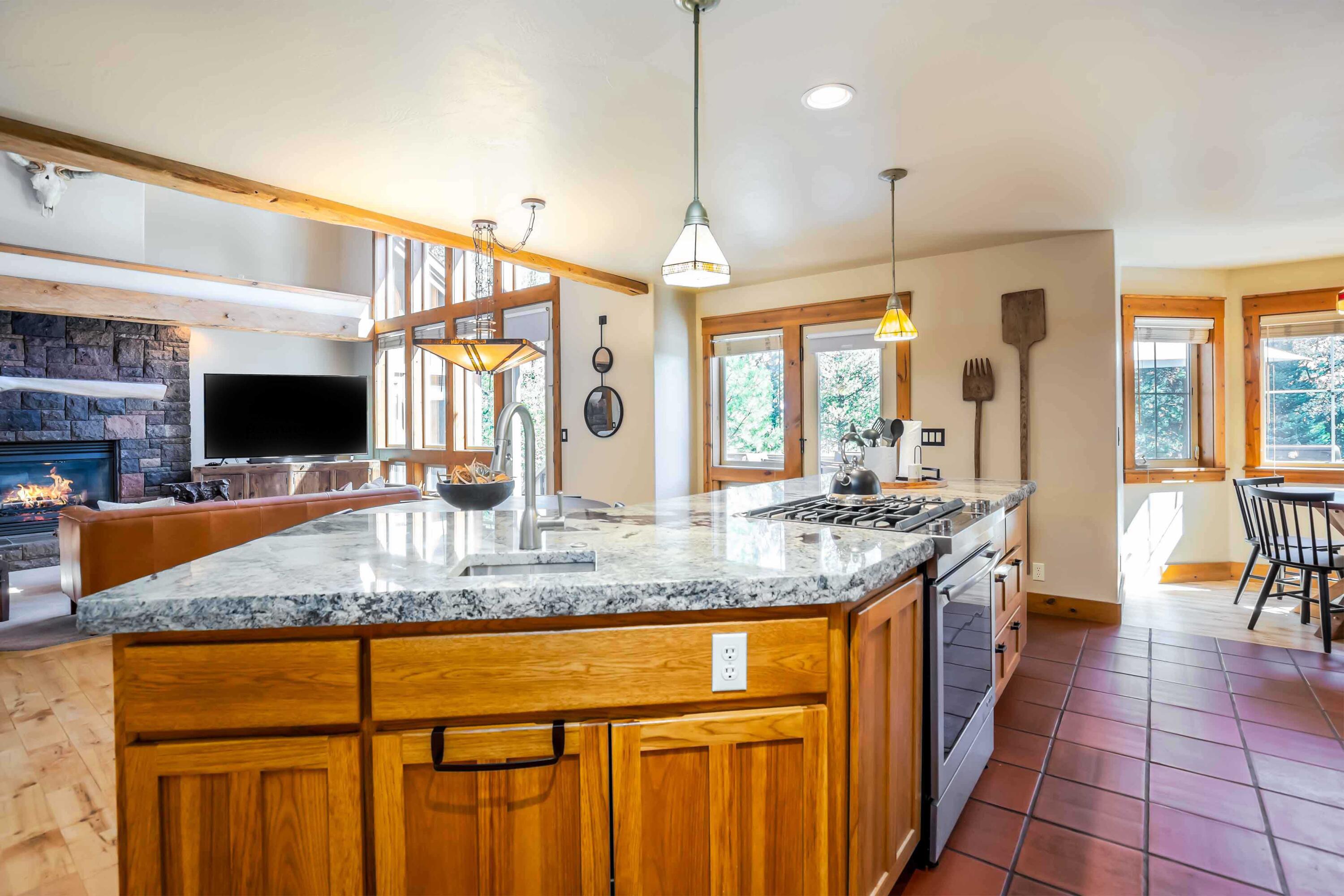 57620 Holly Lane