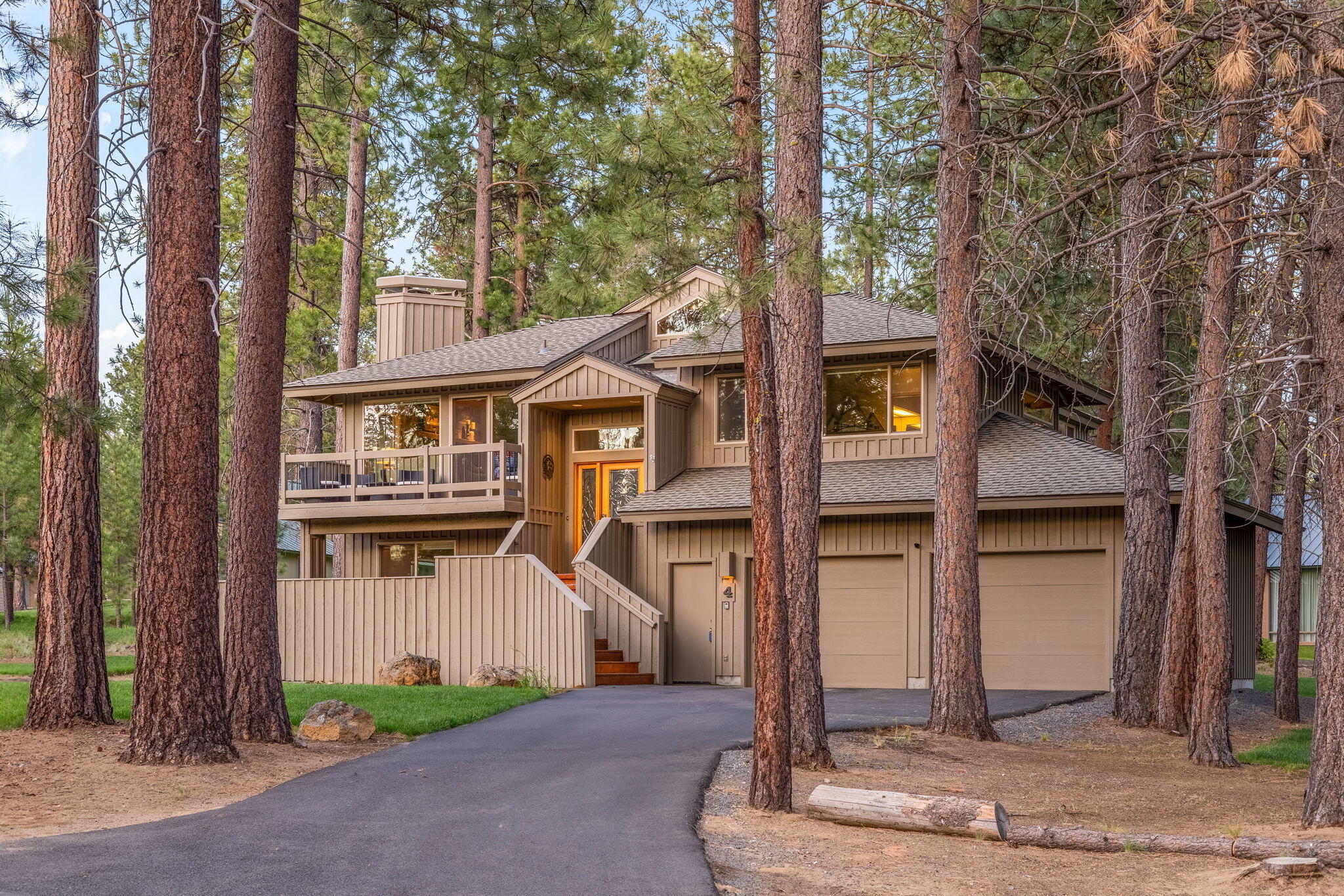 17683 Broken Top Lane