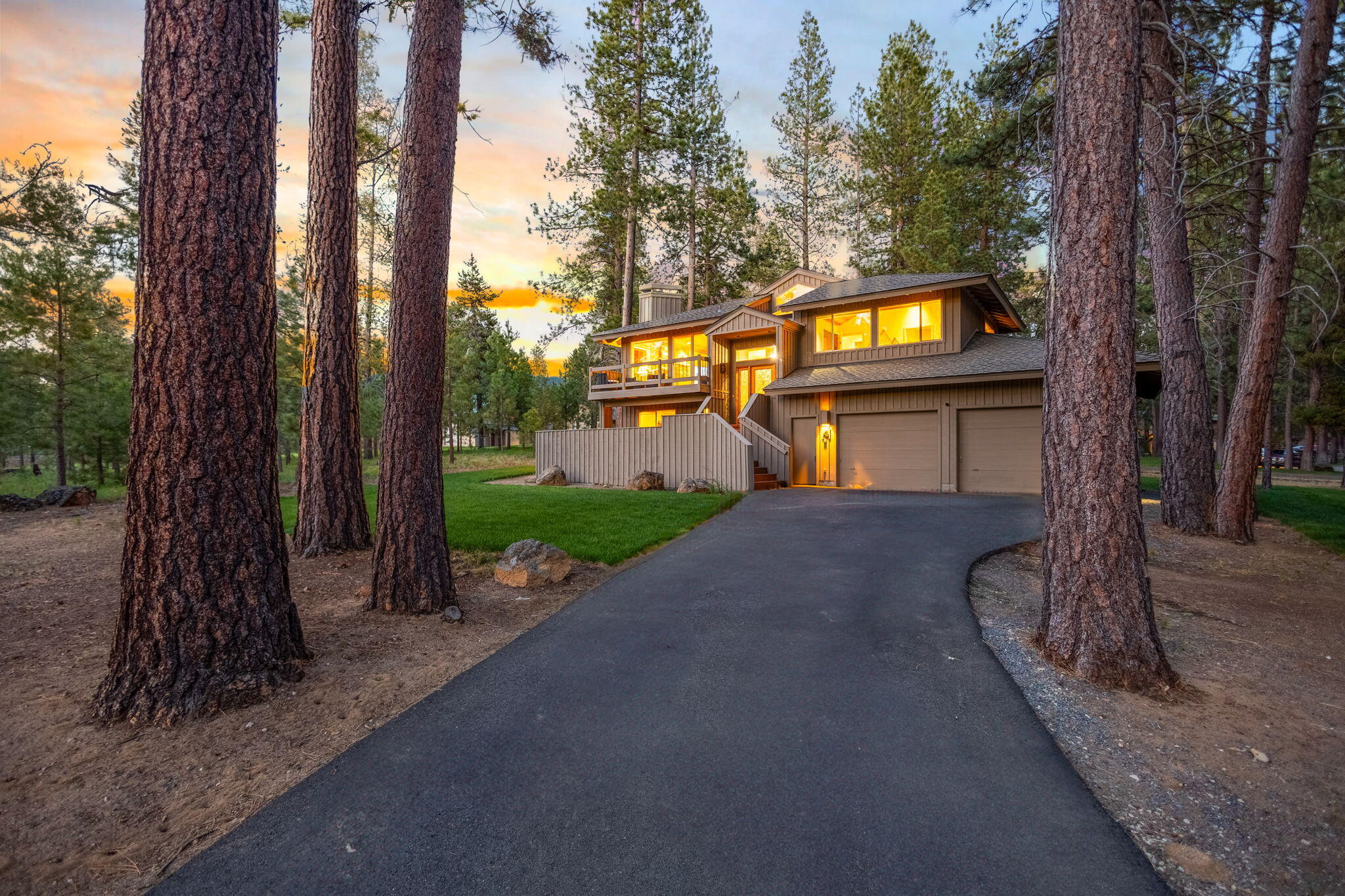 17683 Broken Top Lane