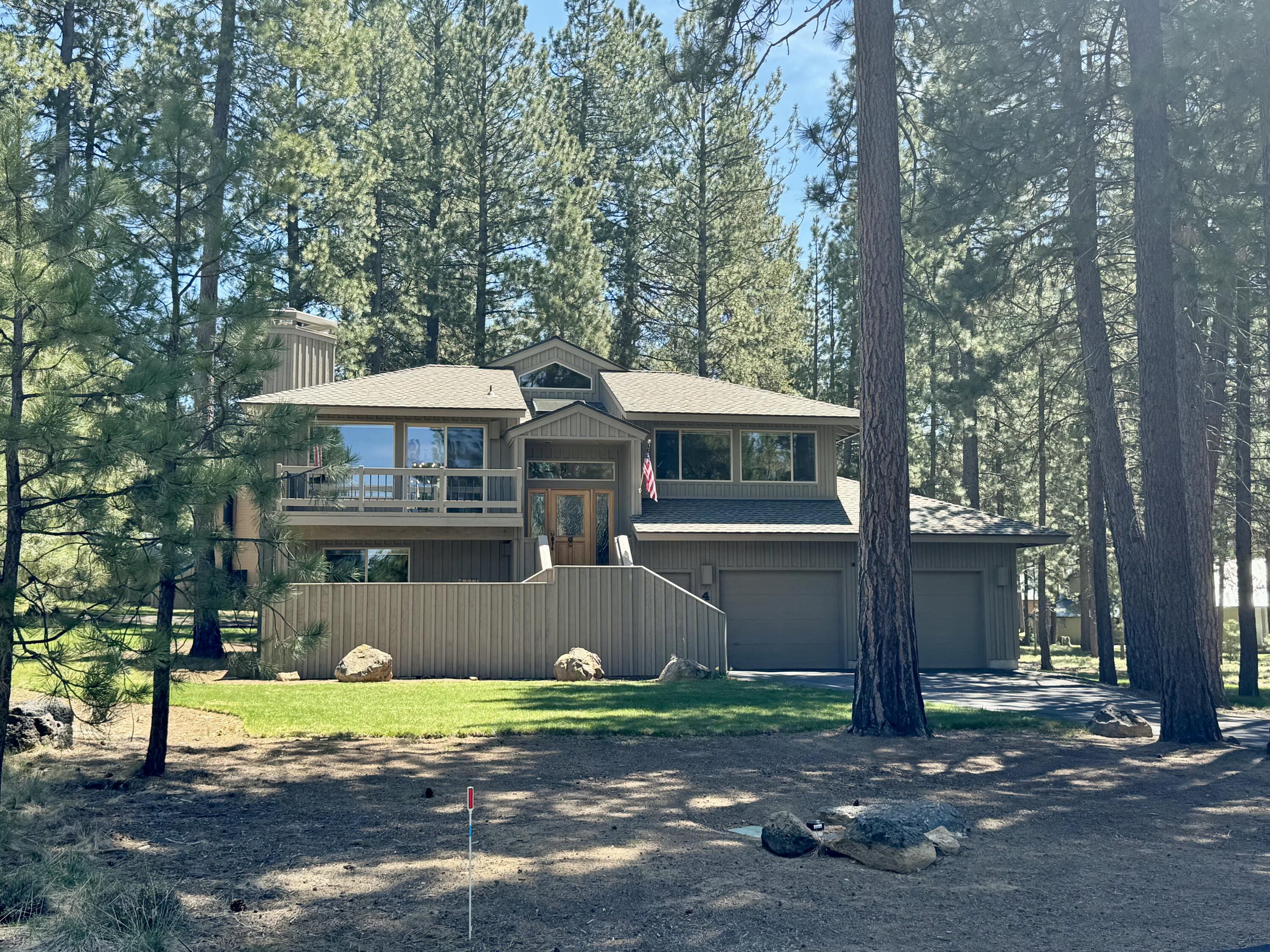 17683 Broken Top Lane