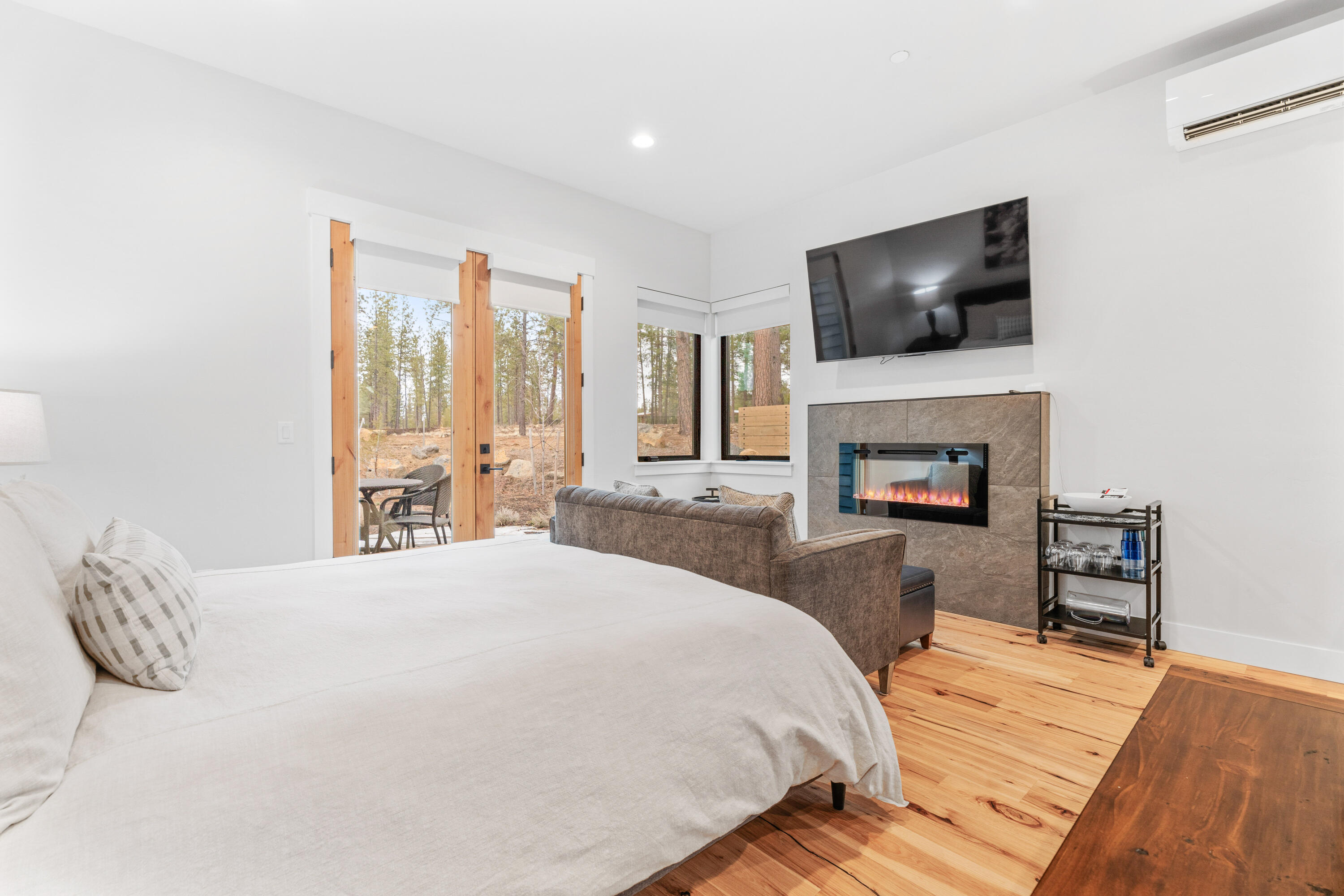 18160 Forestbrook Loop, 5