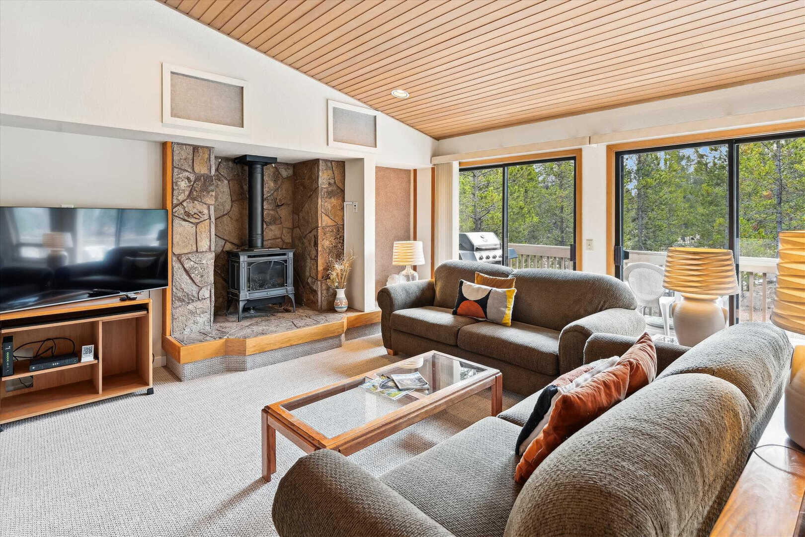 57671 Poplar Lane, 23