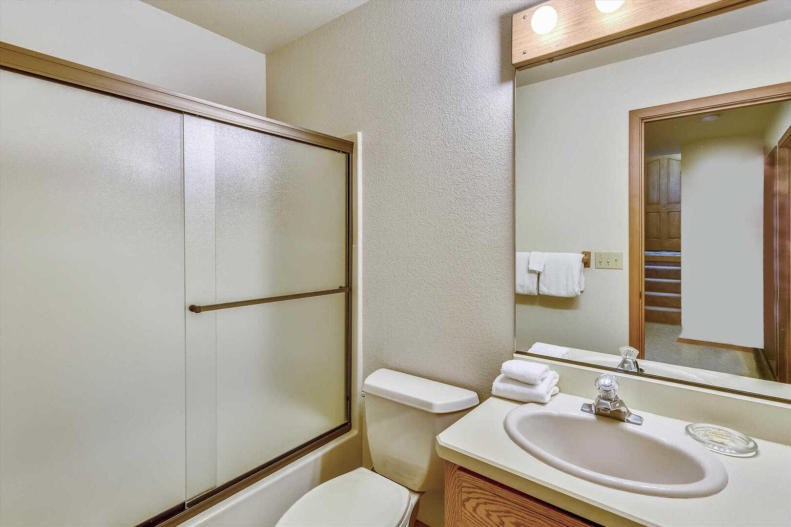 57671 Poplar Lane, 23