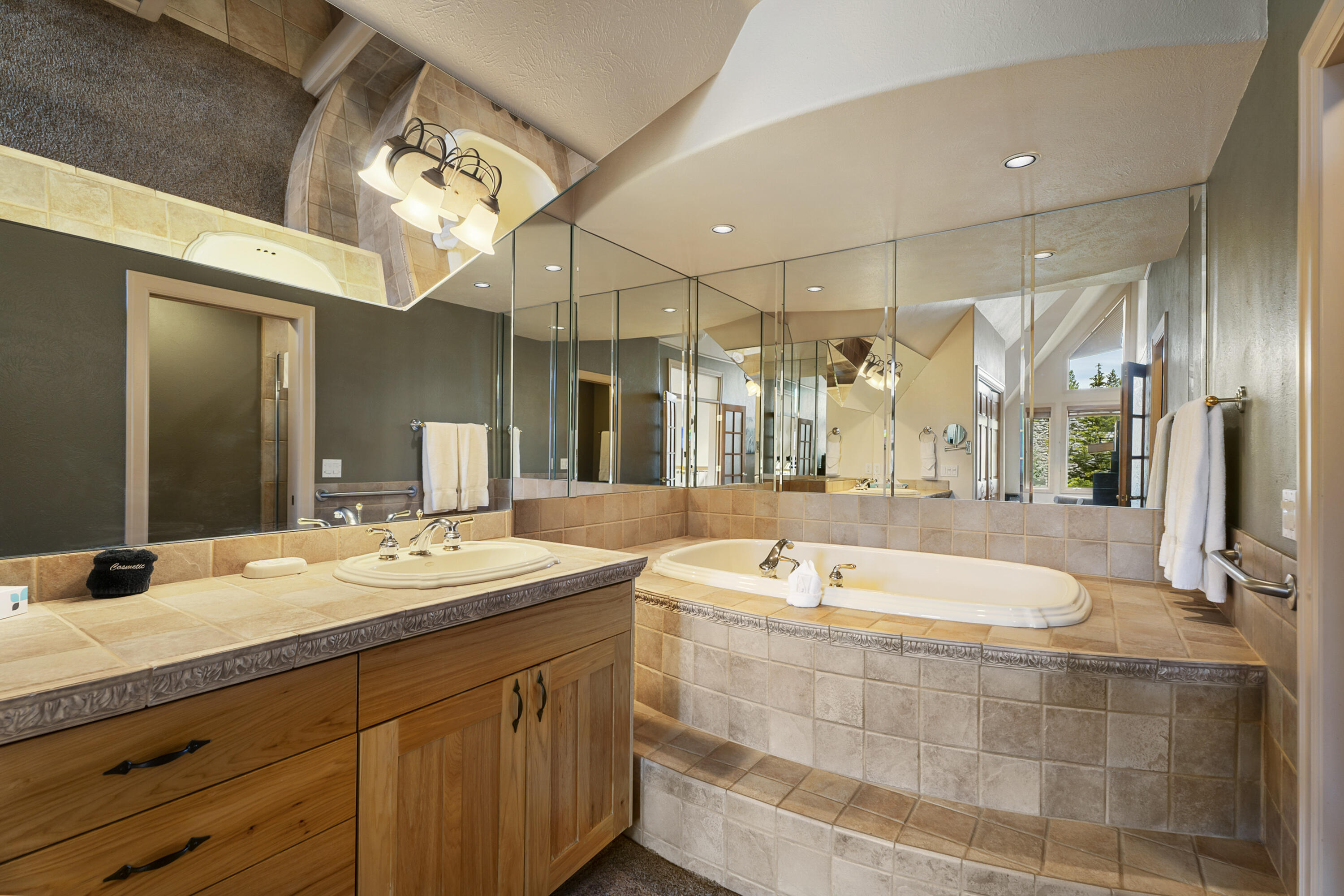 57074 Peppermill Circle, 33C