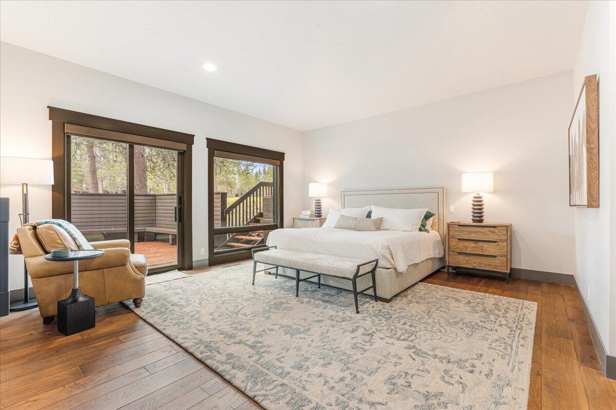 57688 Vine Maple Lane
