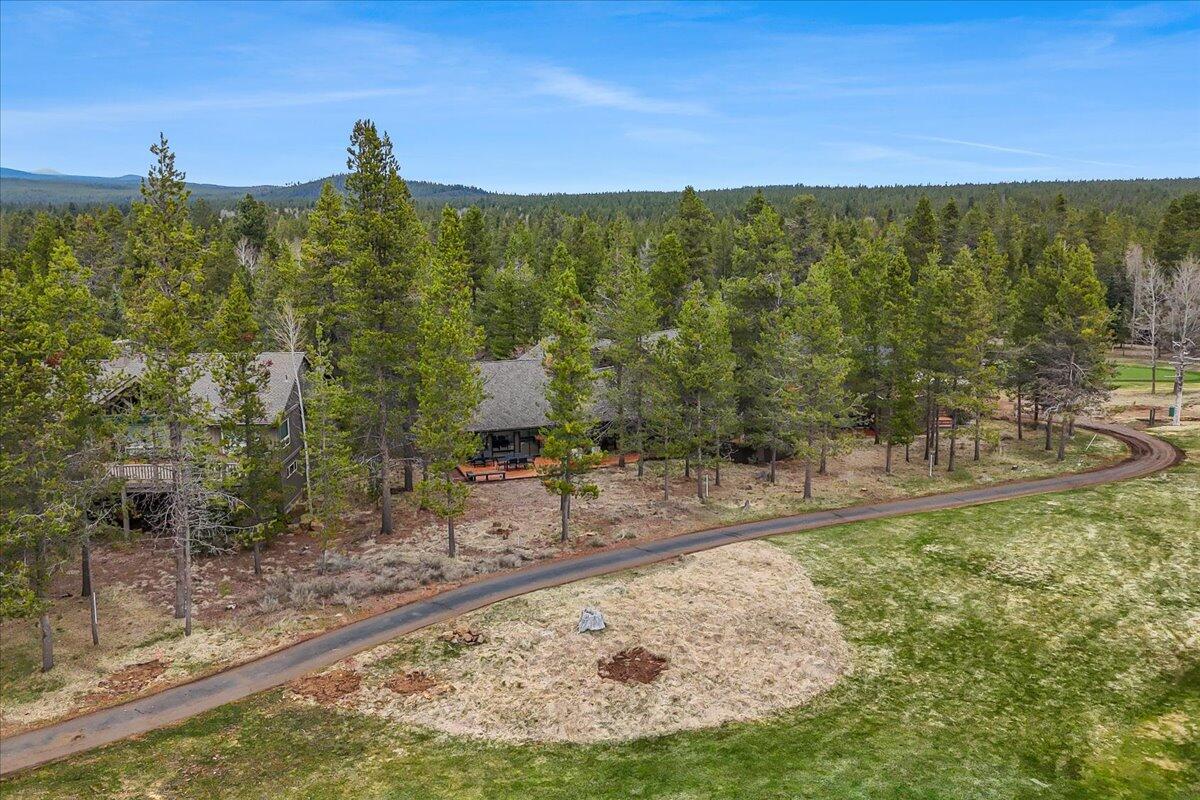 57688 Vine Maple Lane