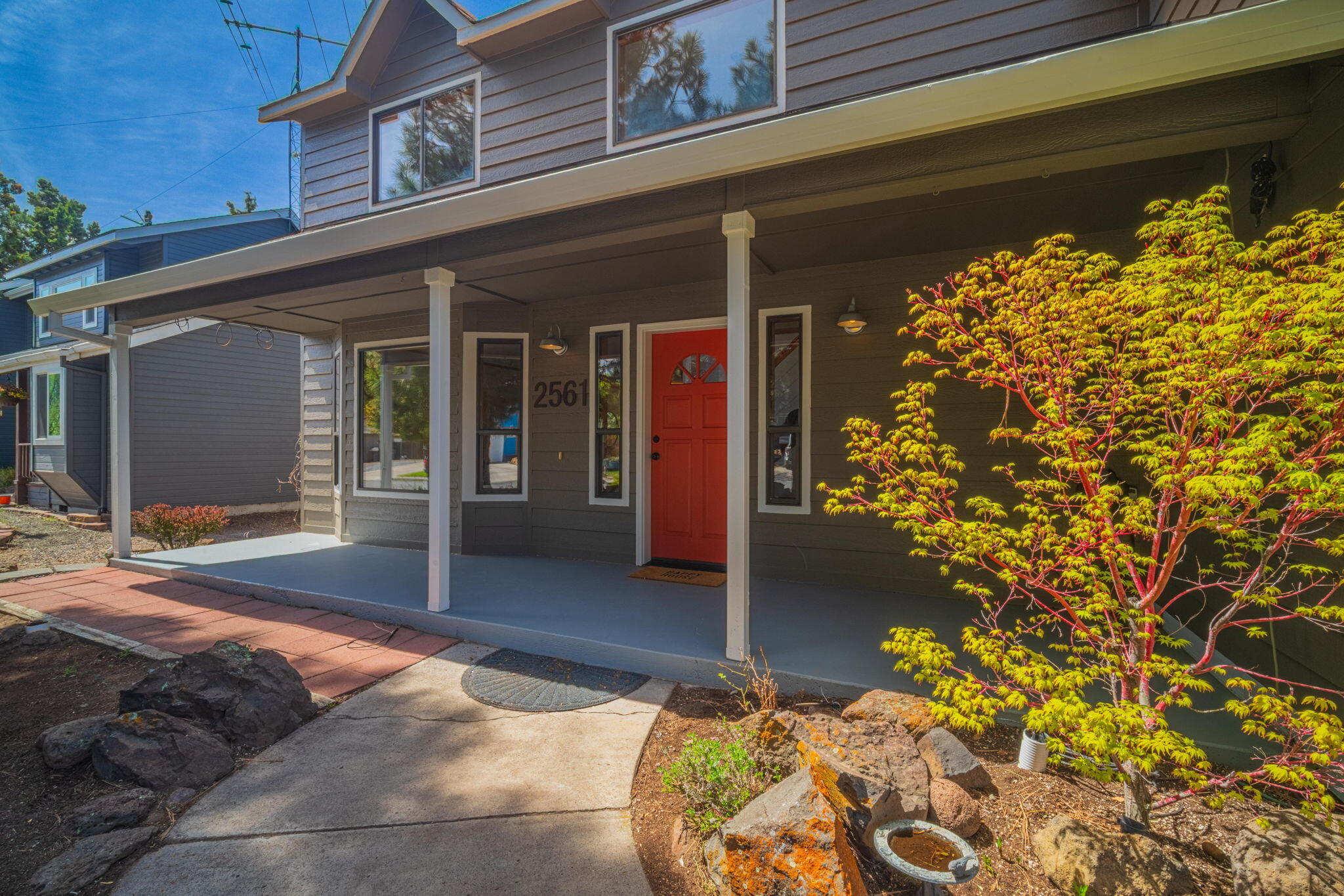 2561 NE 6th Street