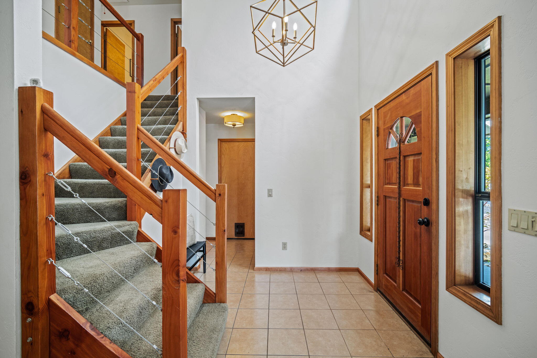 2561 NE 6th Street