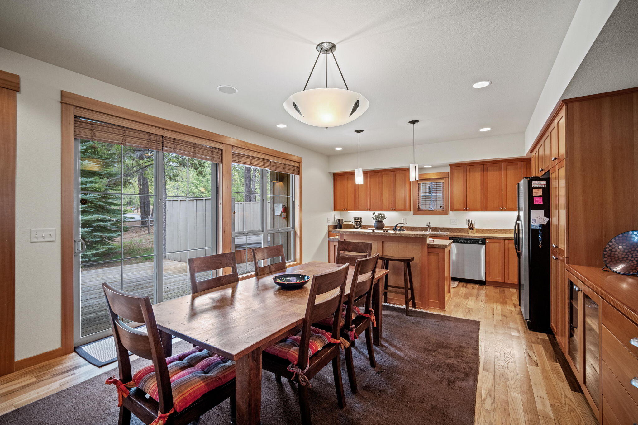 57178  Evergreen Loop, 24
