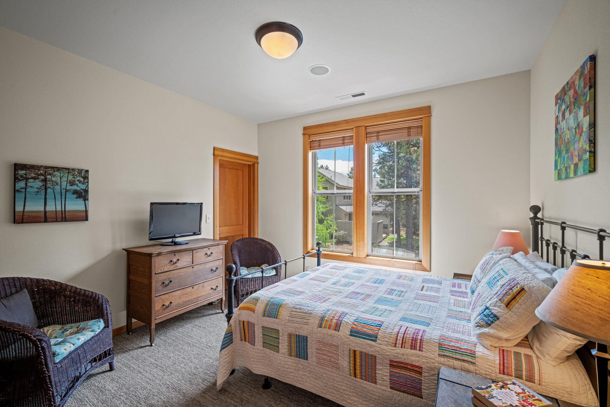 57178  Evergreen Loop, 24