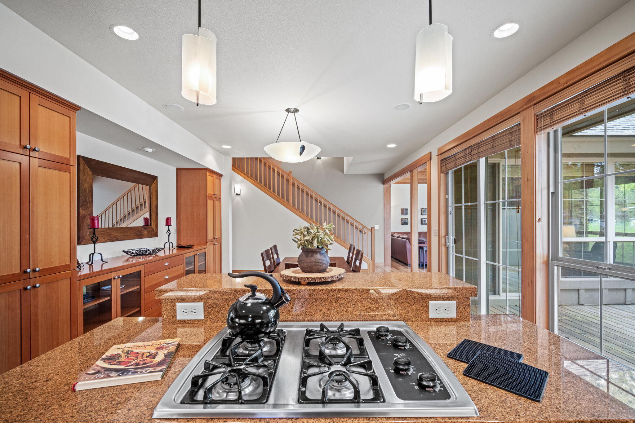 57178  Evergreen Loop, 24
