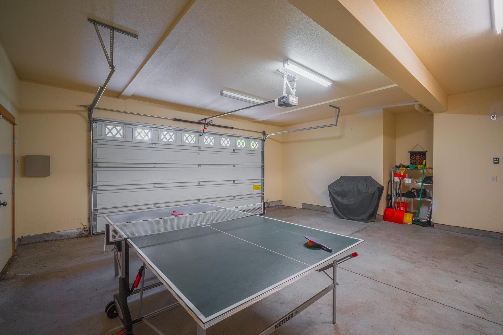 57178  Evergreen Loop, 24