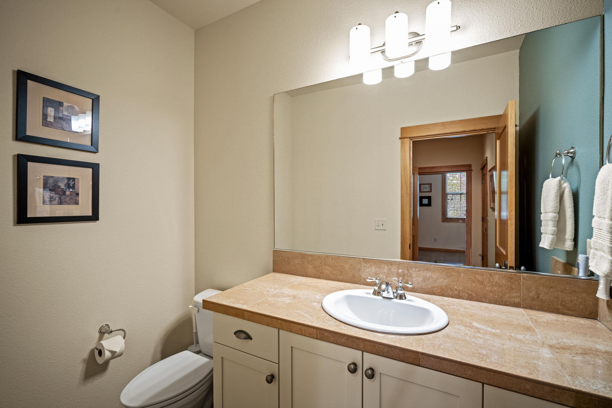 57178  Evergreen Loop, 24