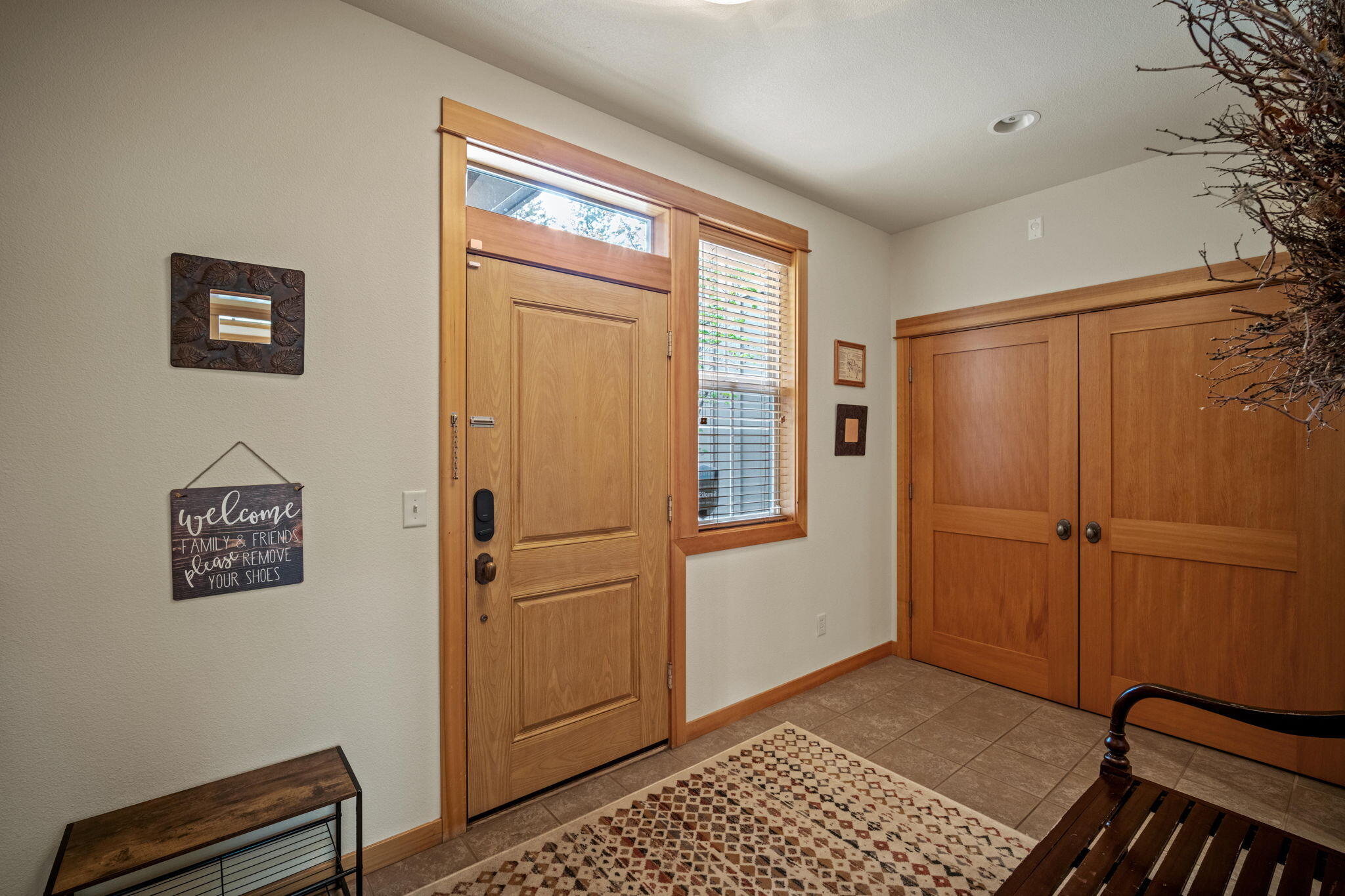 57178  Evergreen Loop, 24