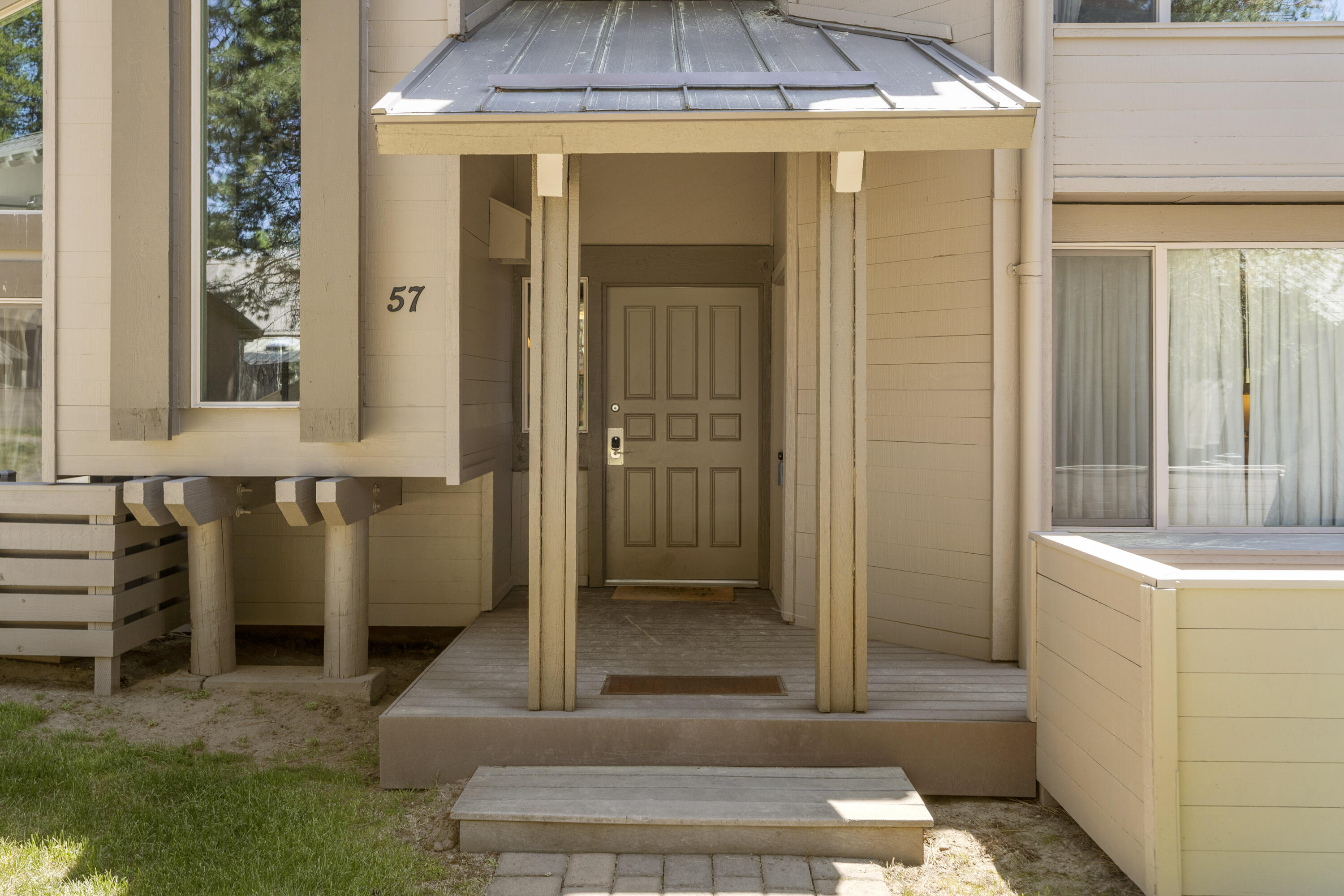 57012 Tennis Village Lane, 57