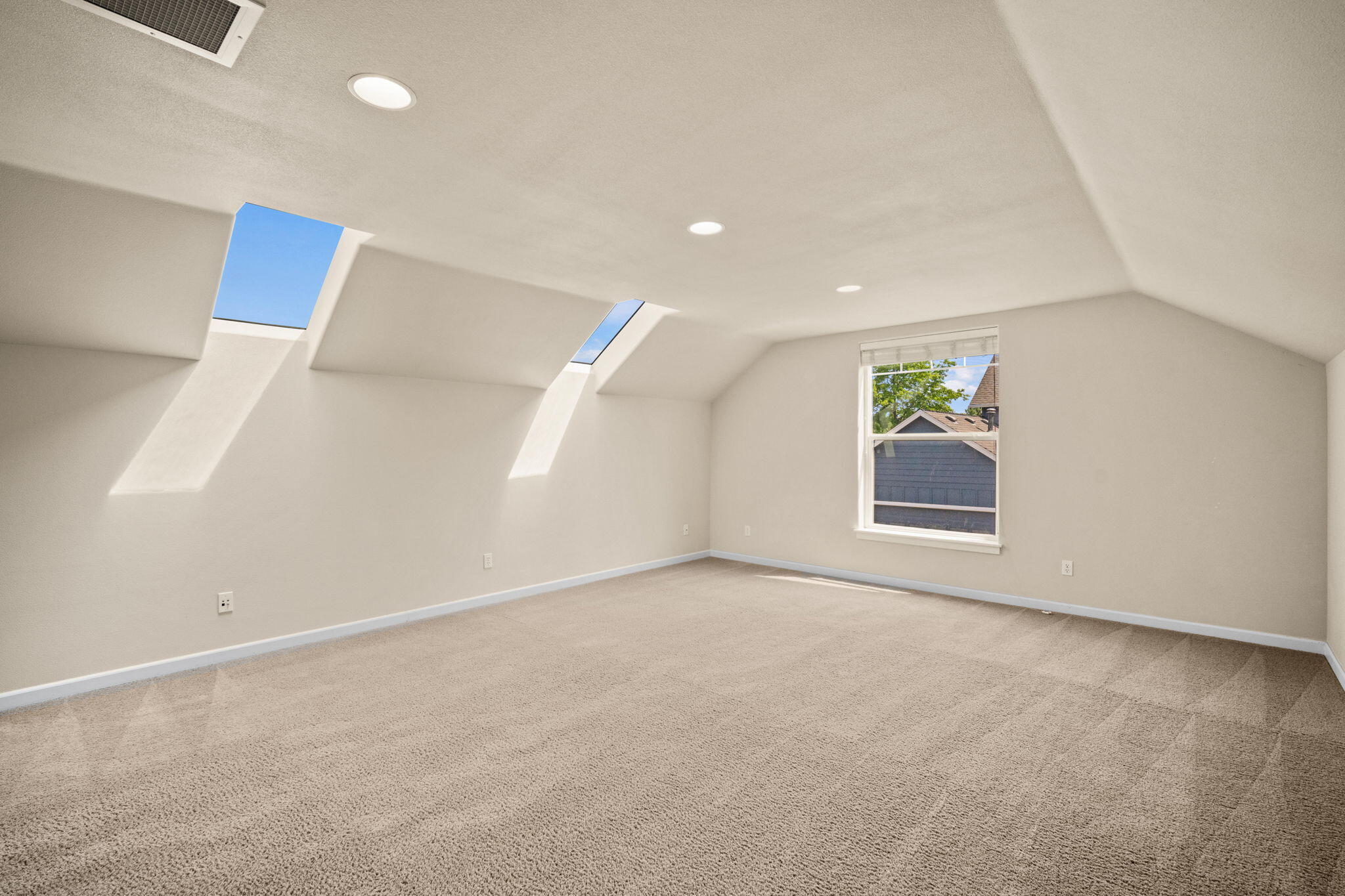 62713 Larkview Road