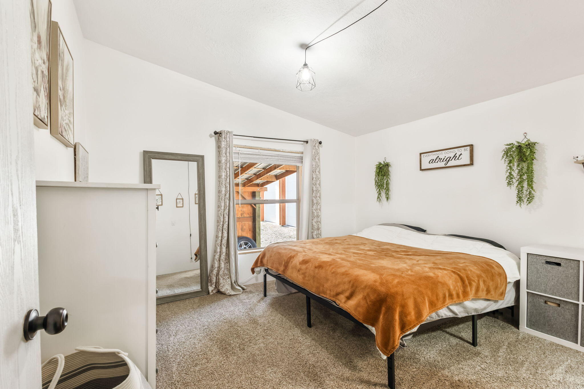 16133 Del Pino Drive