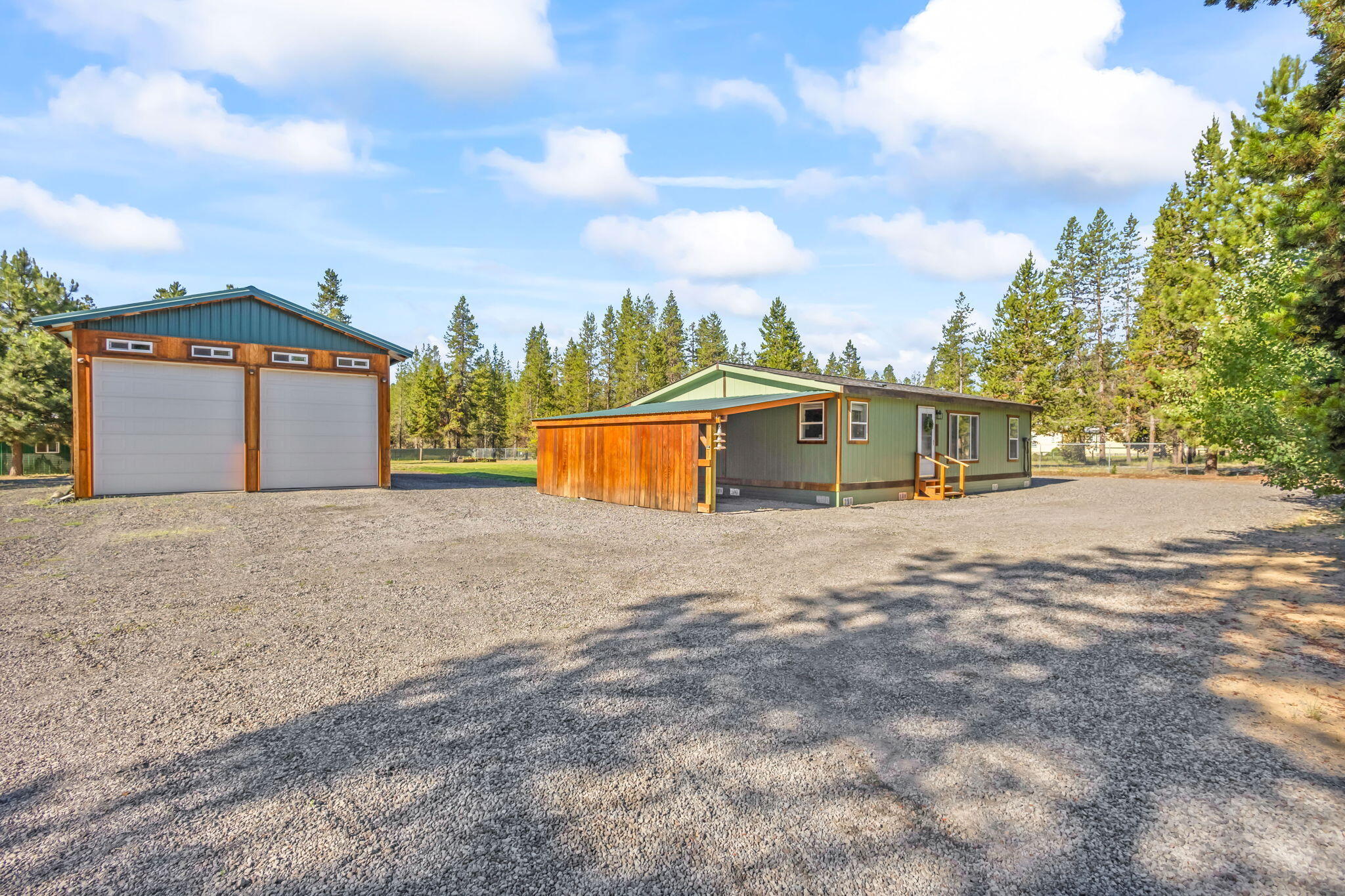 16133 Del Pino Drive