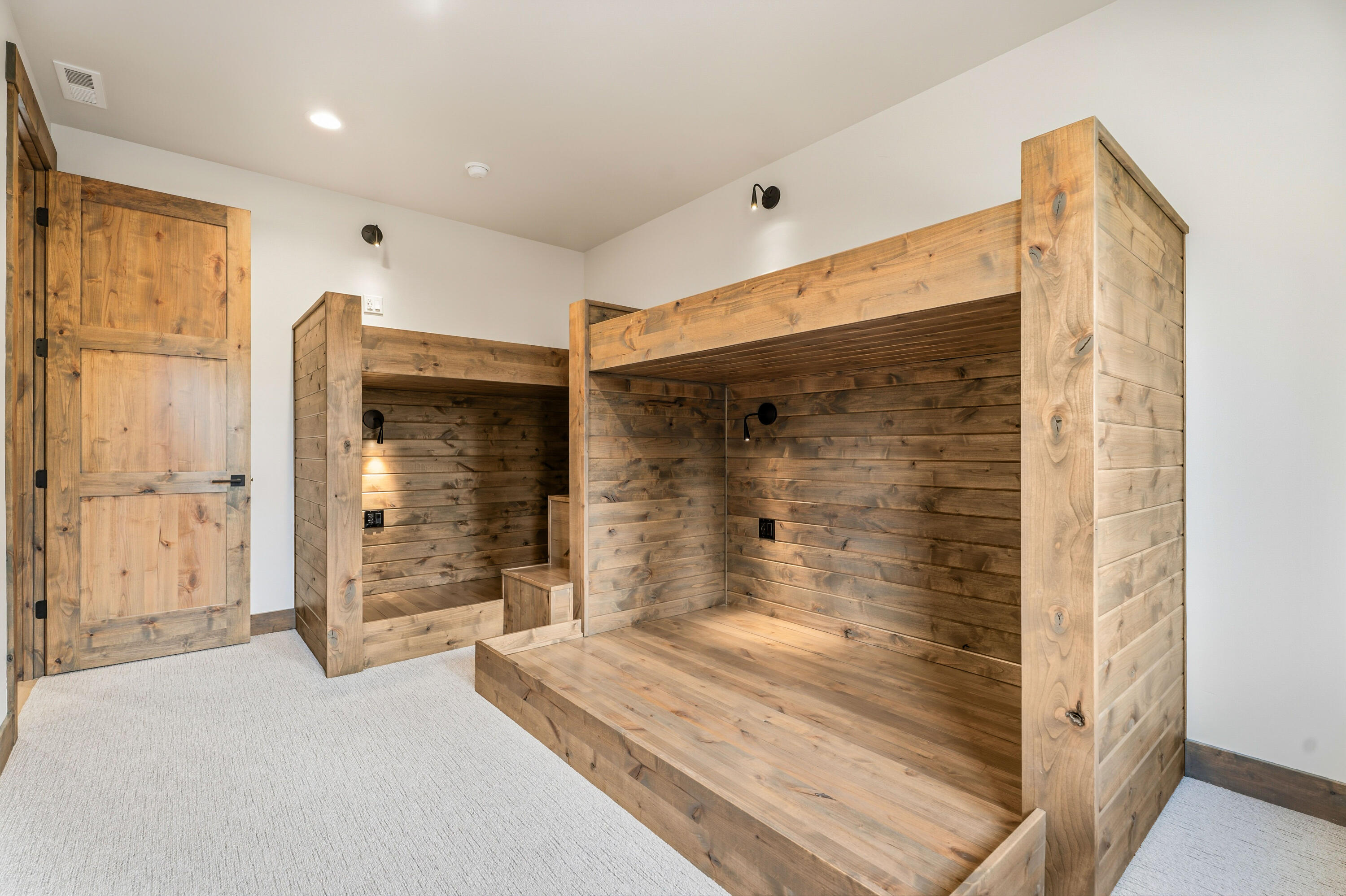 17875 Preservation Loop, 422