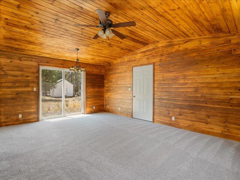 15675 Twin Drive