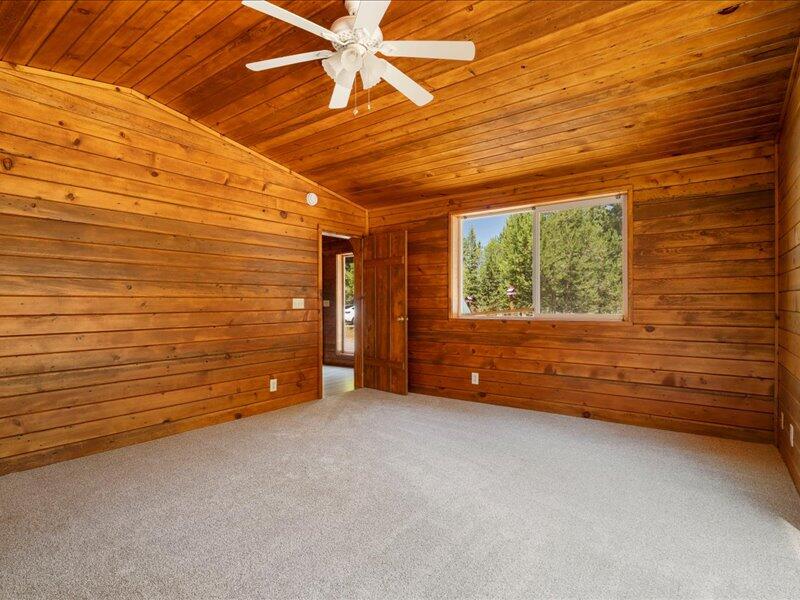 15675 Twin Drive