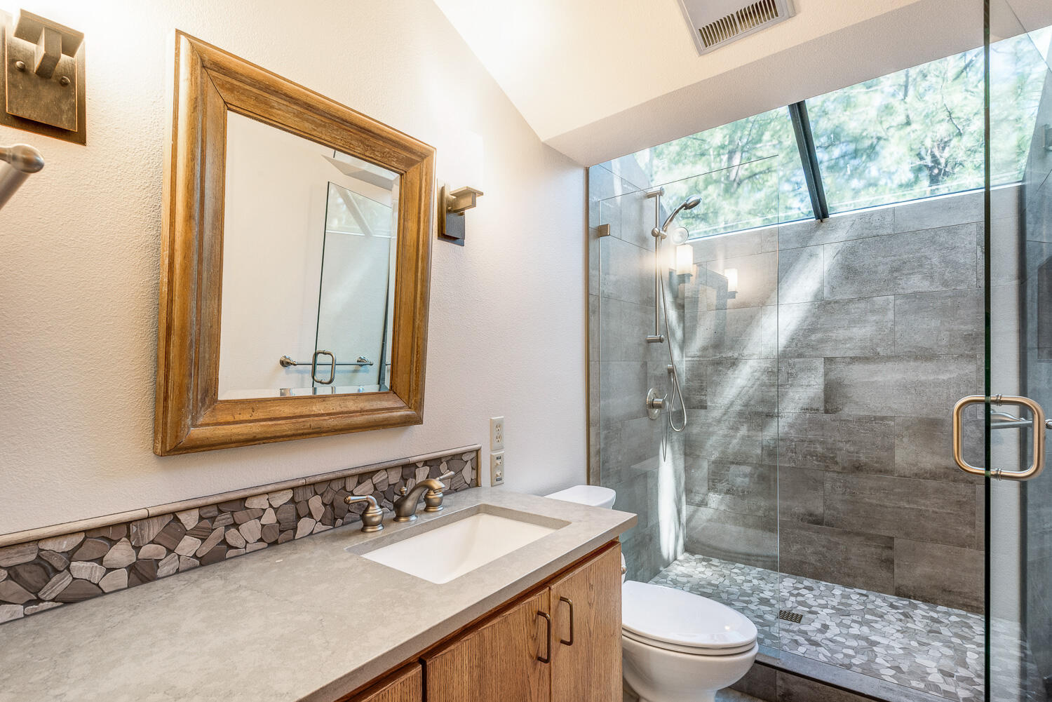 58051 Trophy Lane, 8