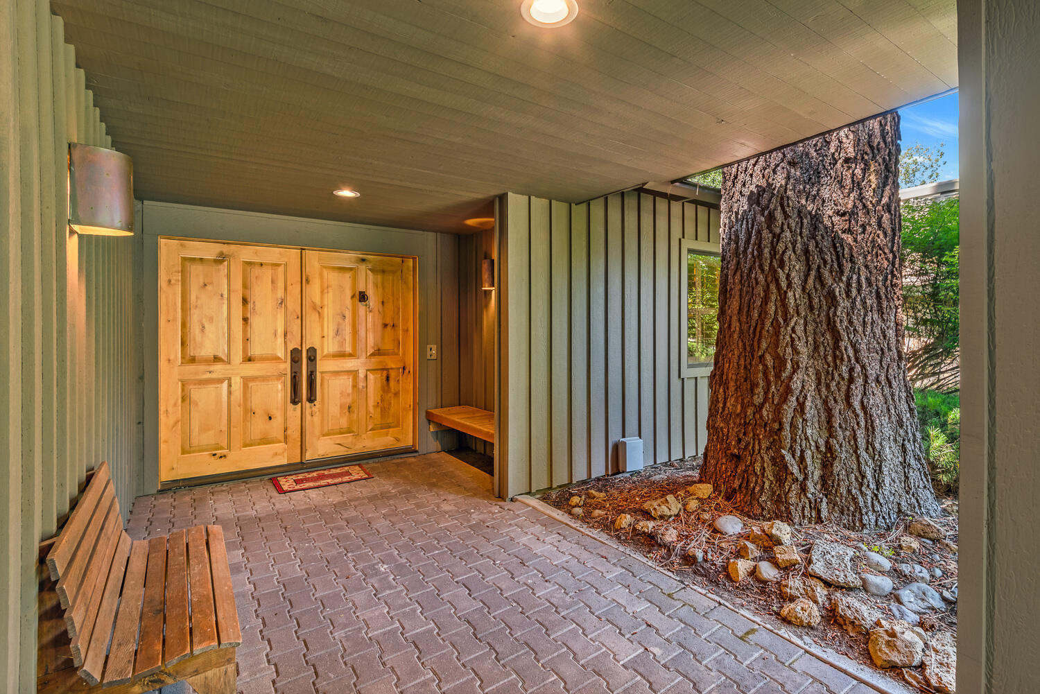 58051 Trophy Lane, 8