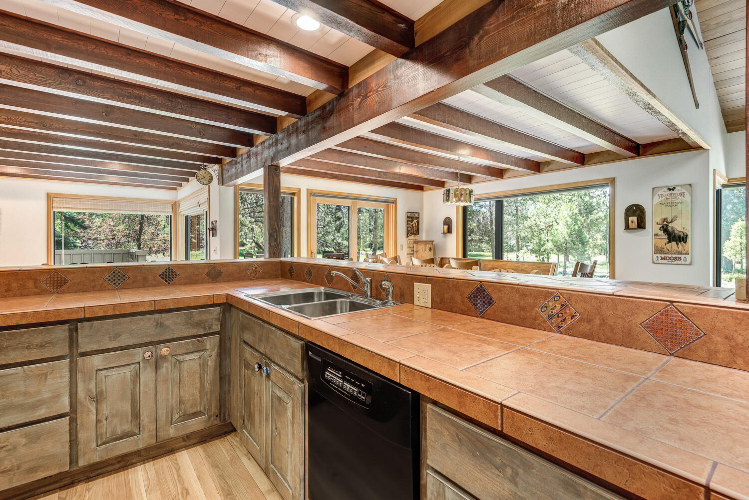 58051 Trophy Lane, 8