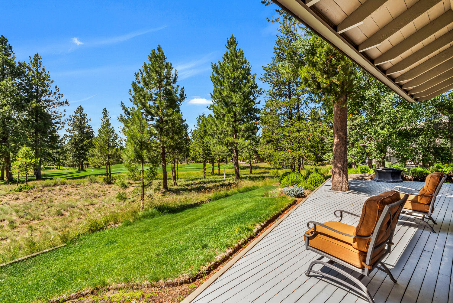 58051 Trophy Lane, 8