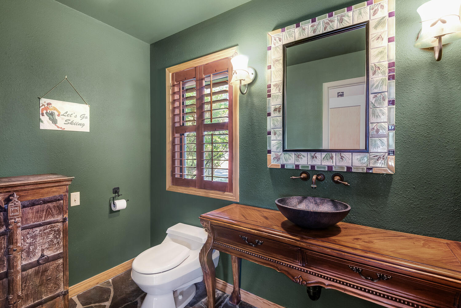 58051 Trophy Lane, 8