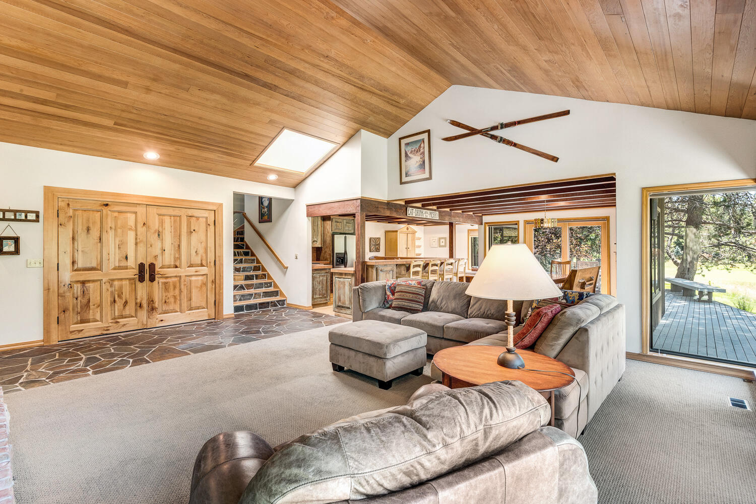 58051 Trophy Lane, 8