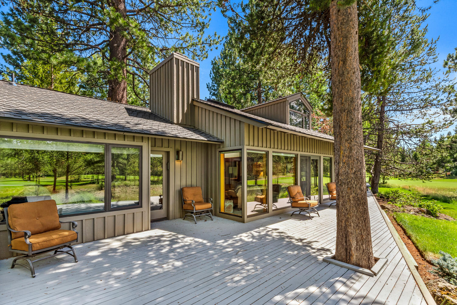 58051 Trophy Lane, 8