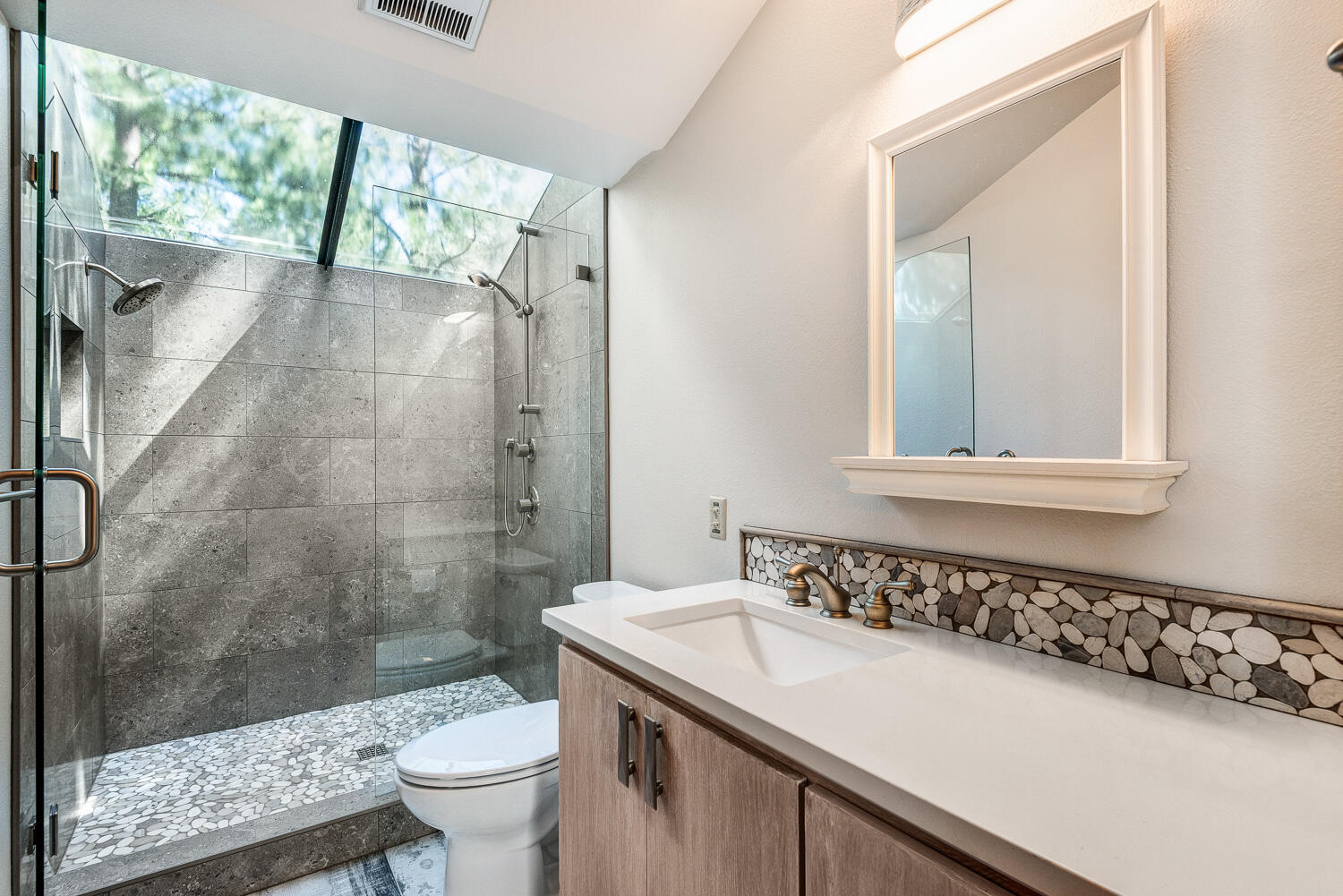 58051 Trophy Lane, 8