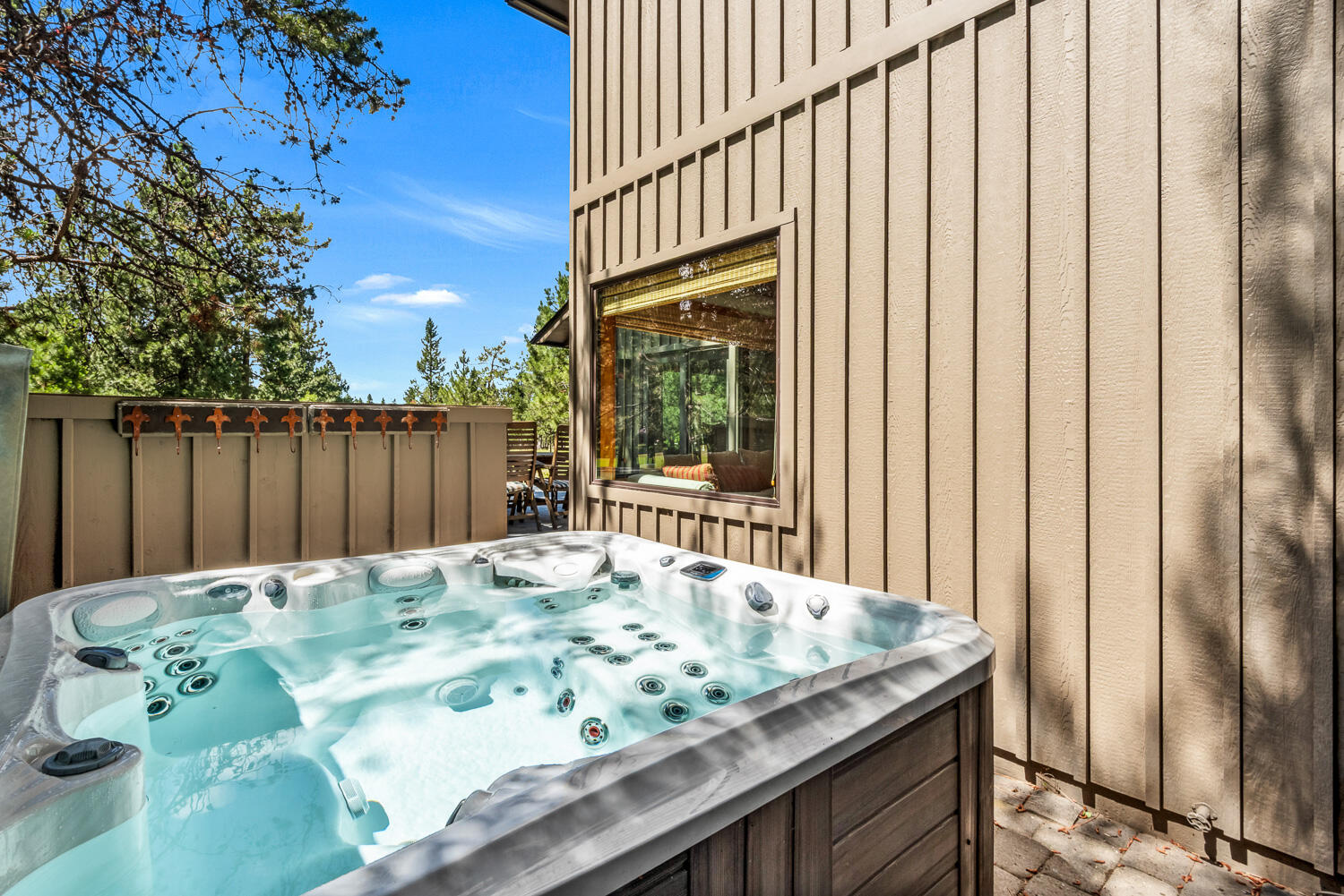 58051 Trophy Lane, 8