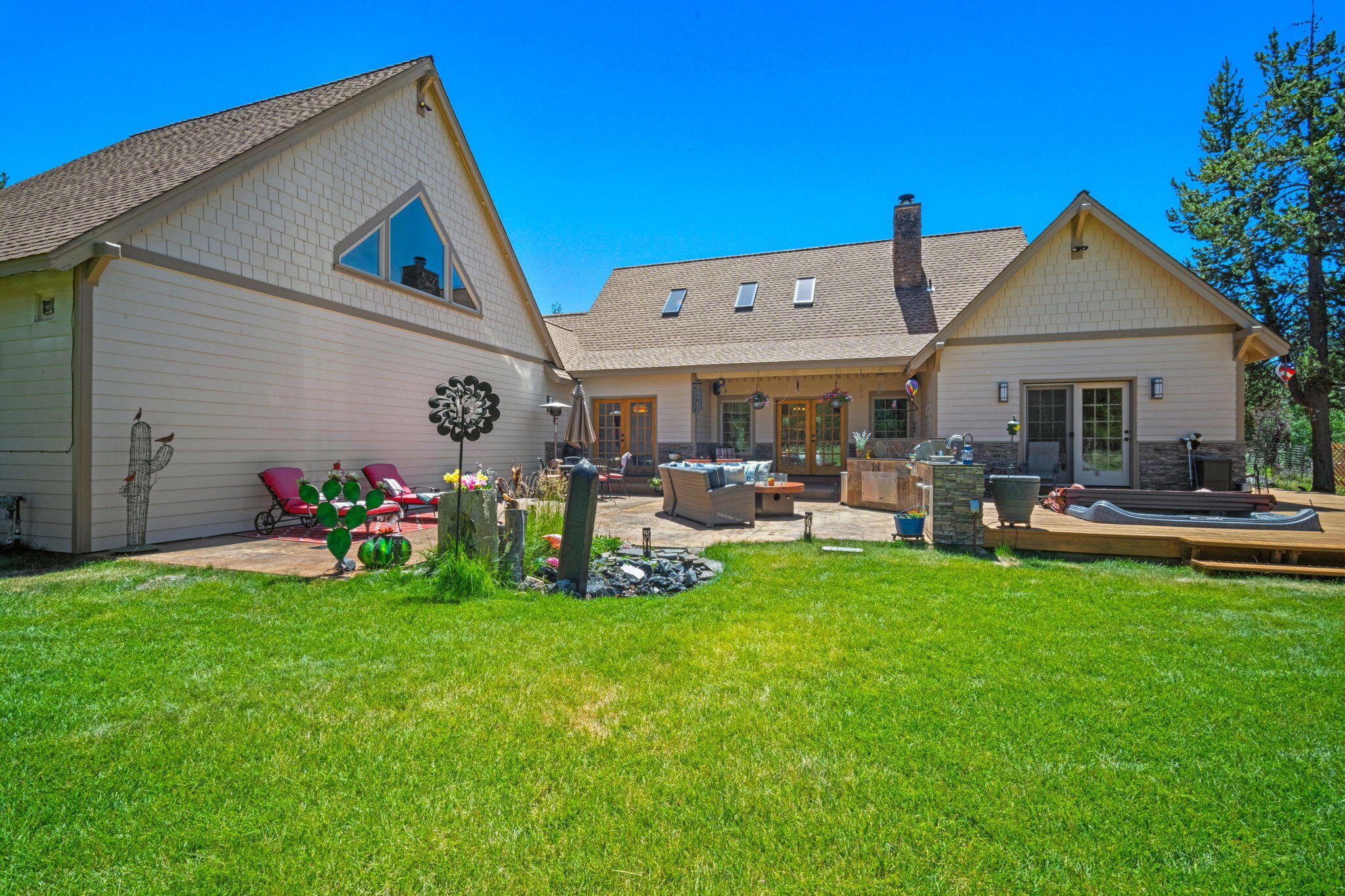 17170 Shawnee Circle